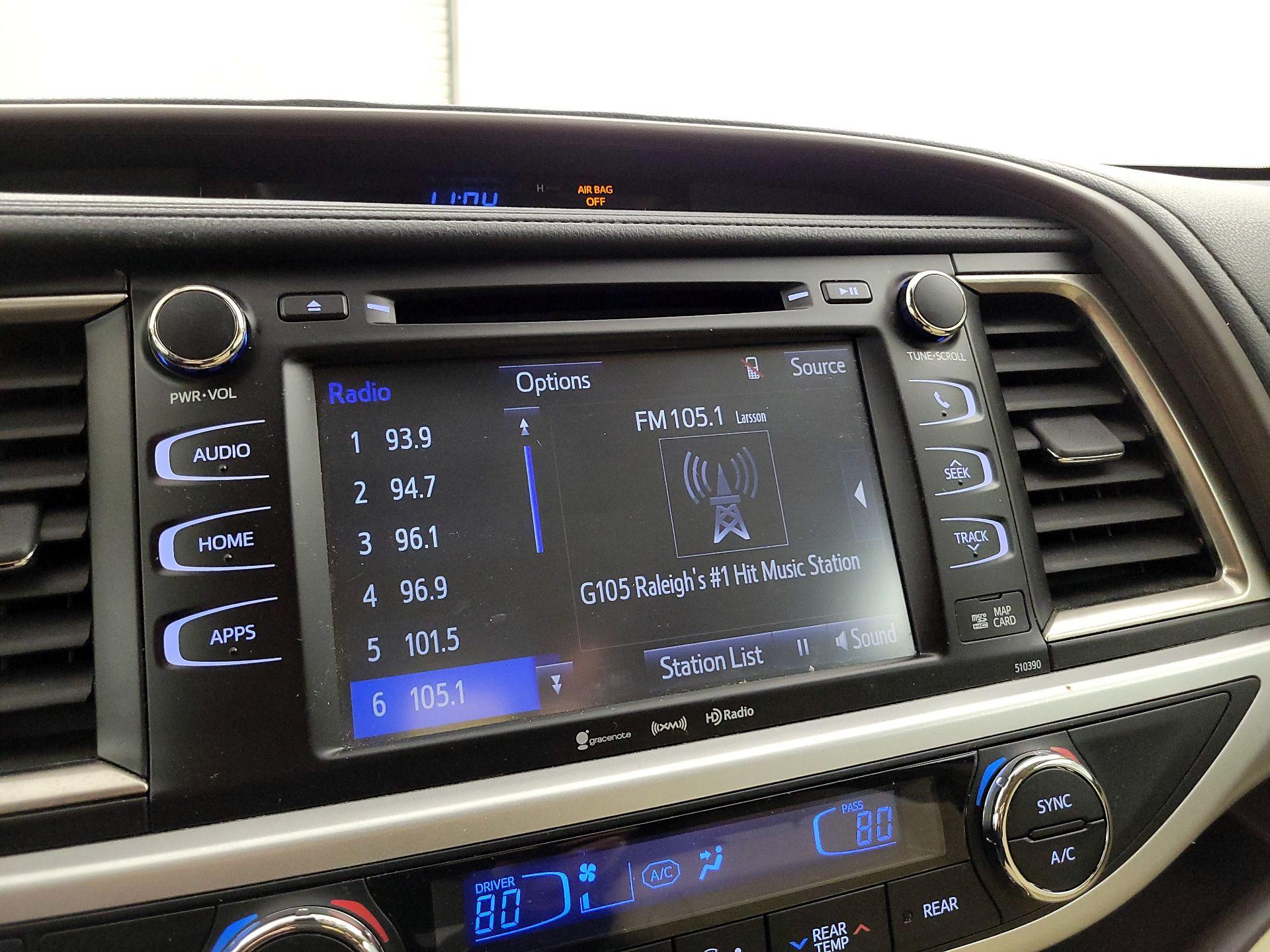 Thumbnail: 2019 Toyota Highlander - 15