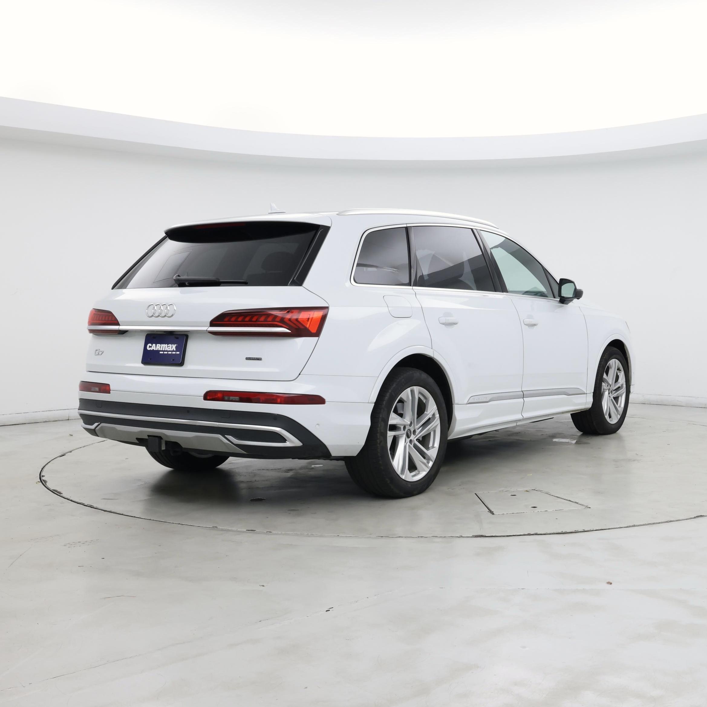 Thumbnail: 2021 Audi Q7 - 8