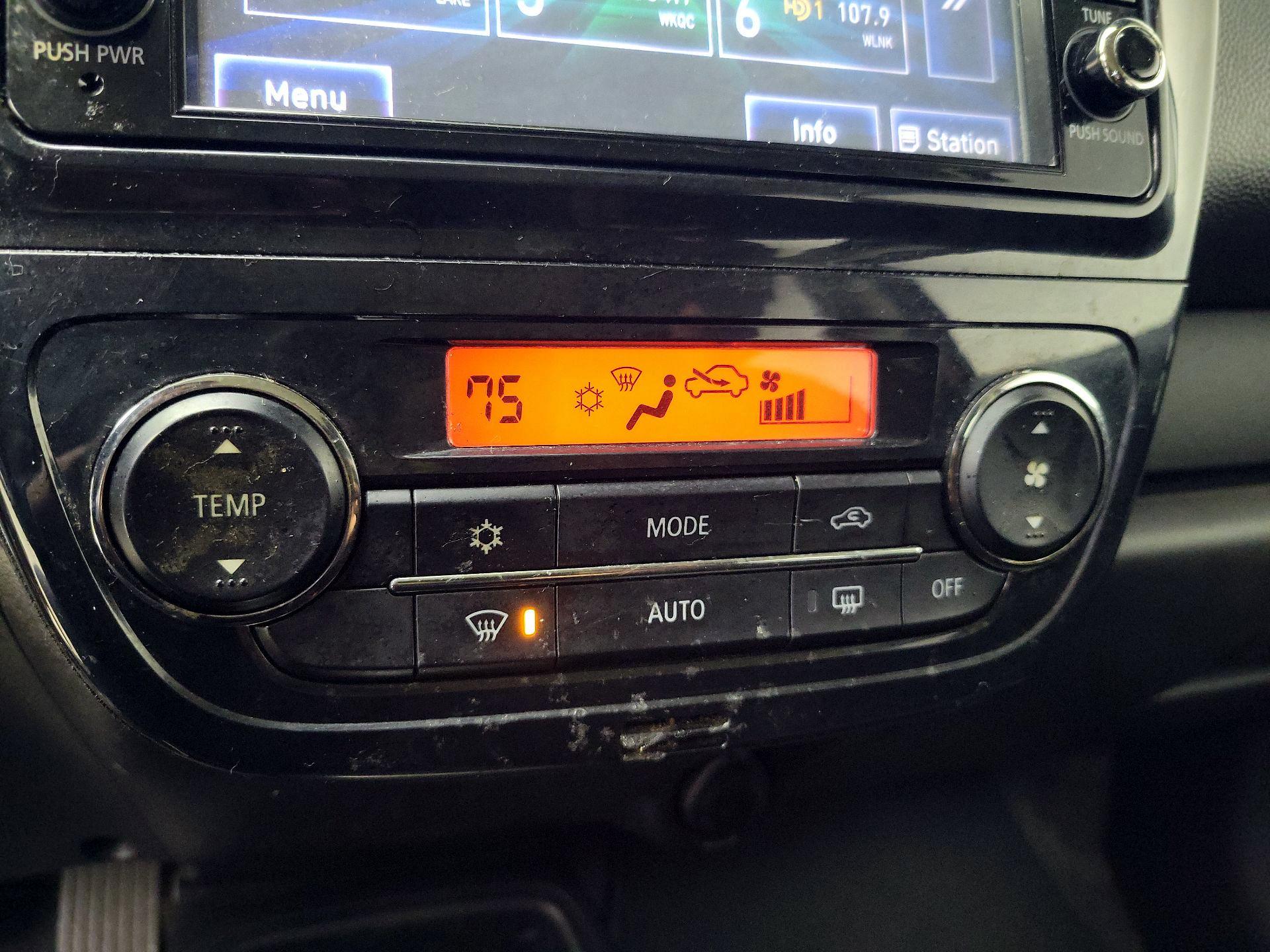 Thumbnail: 2020 Mitsubishi Mirage - 16