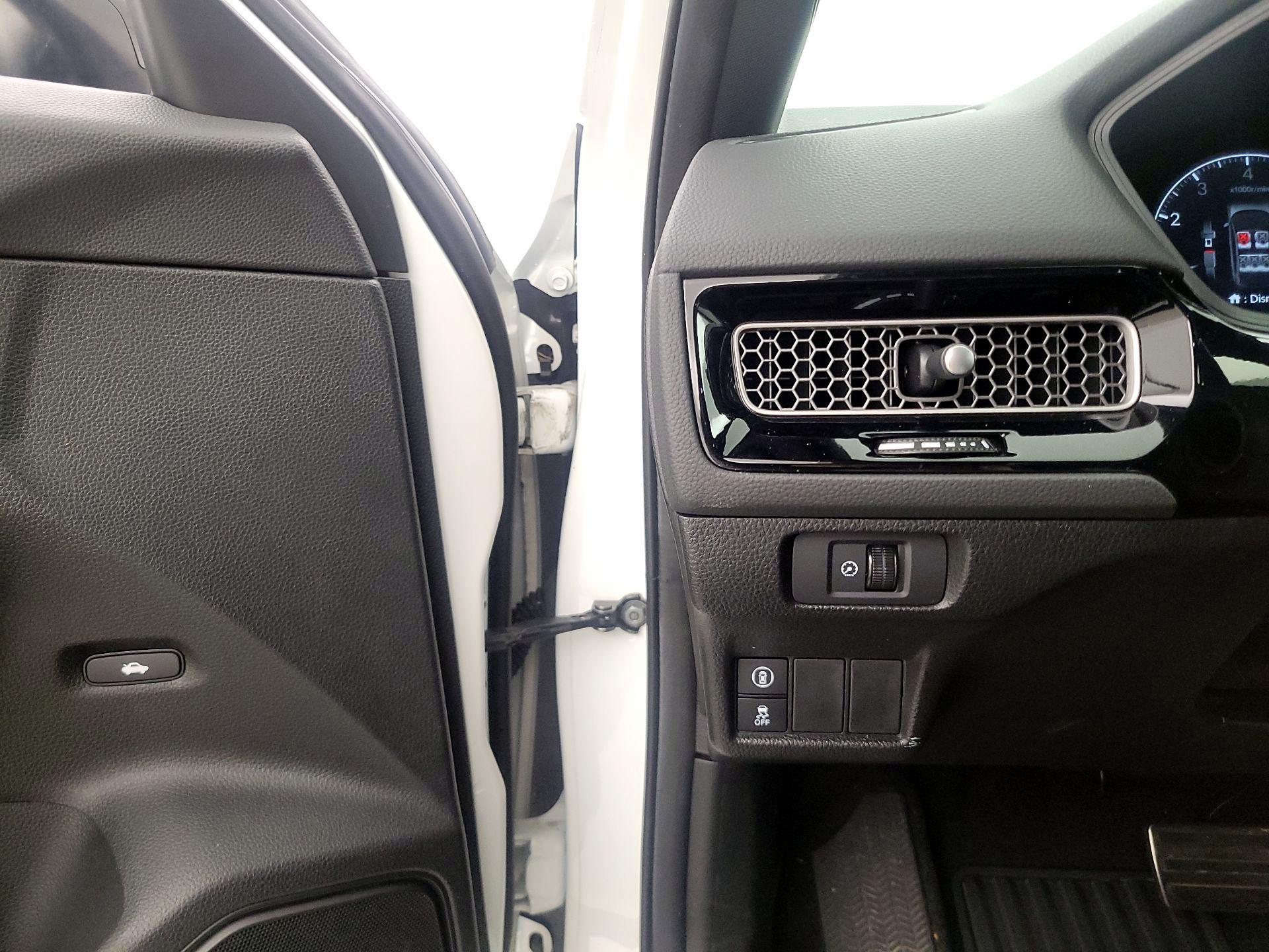 Thumbnail: 2024 Honda Civic - 13