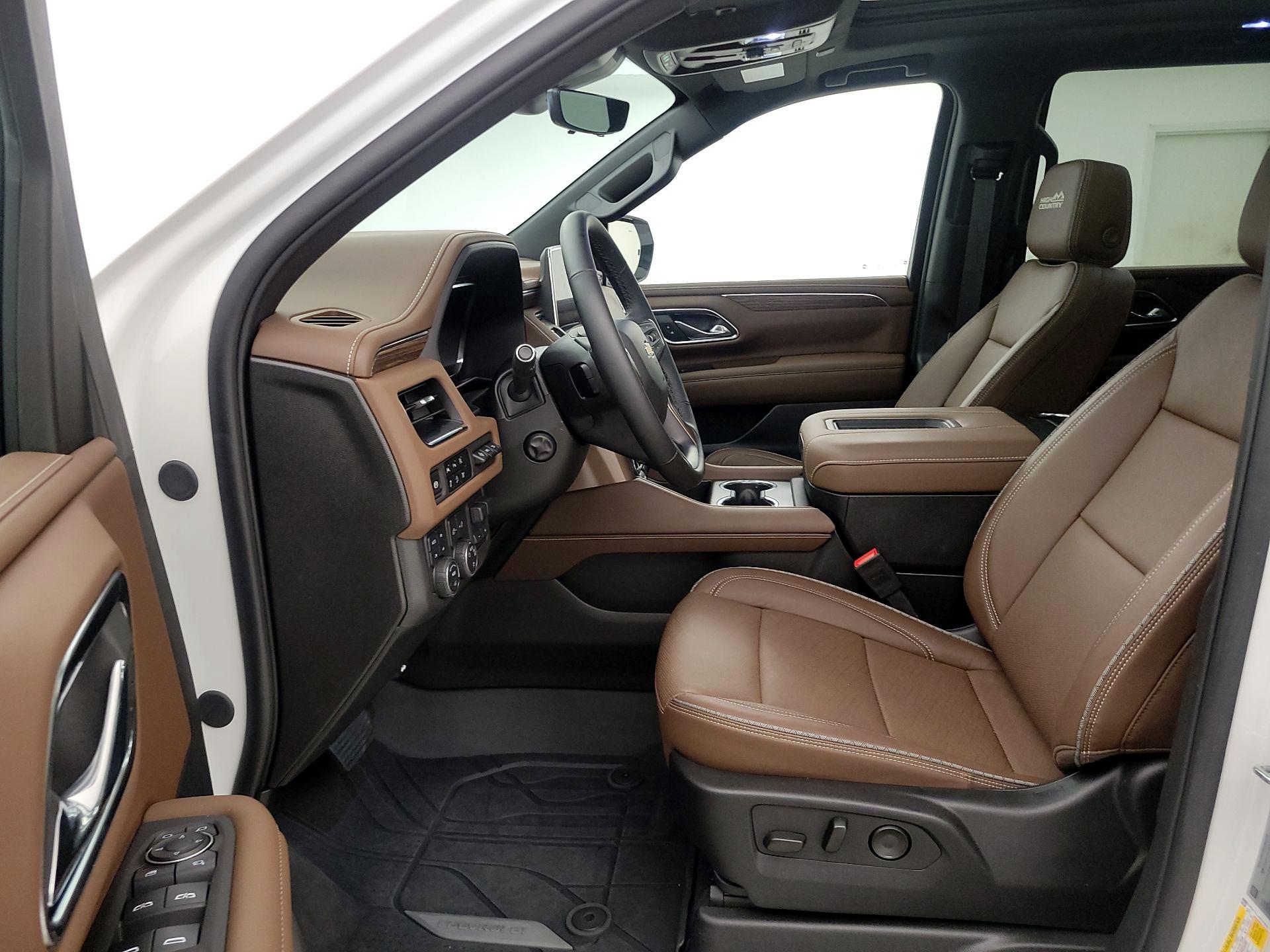 Thumbnail: 2024 Chevrolet Tahoe - 11