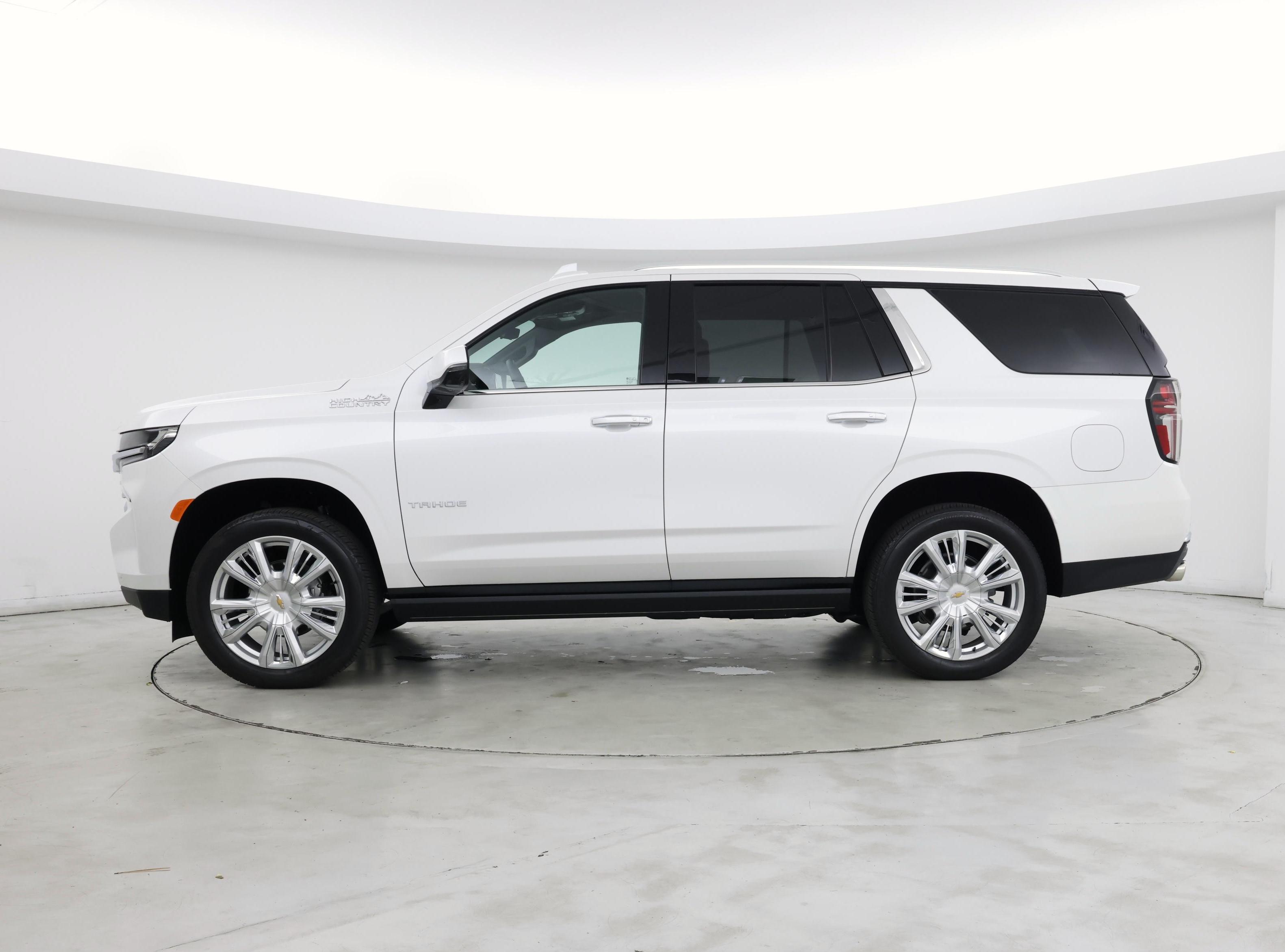 Thumbnail: 2024 Chevrolet Tahoe - 3