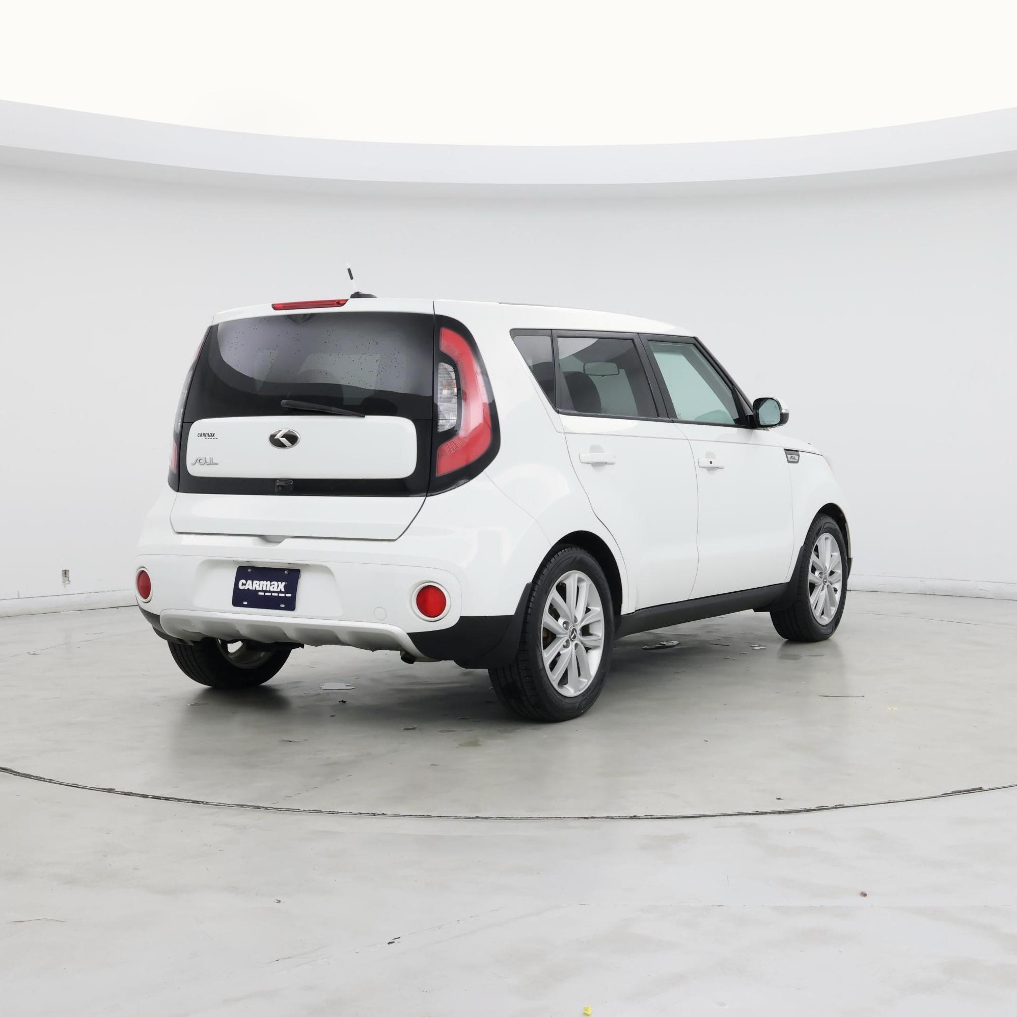 Thumbnail: 2018 Kia Soul - 8