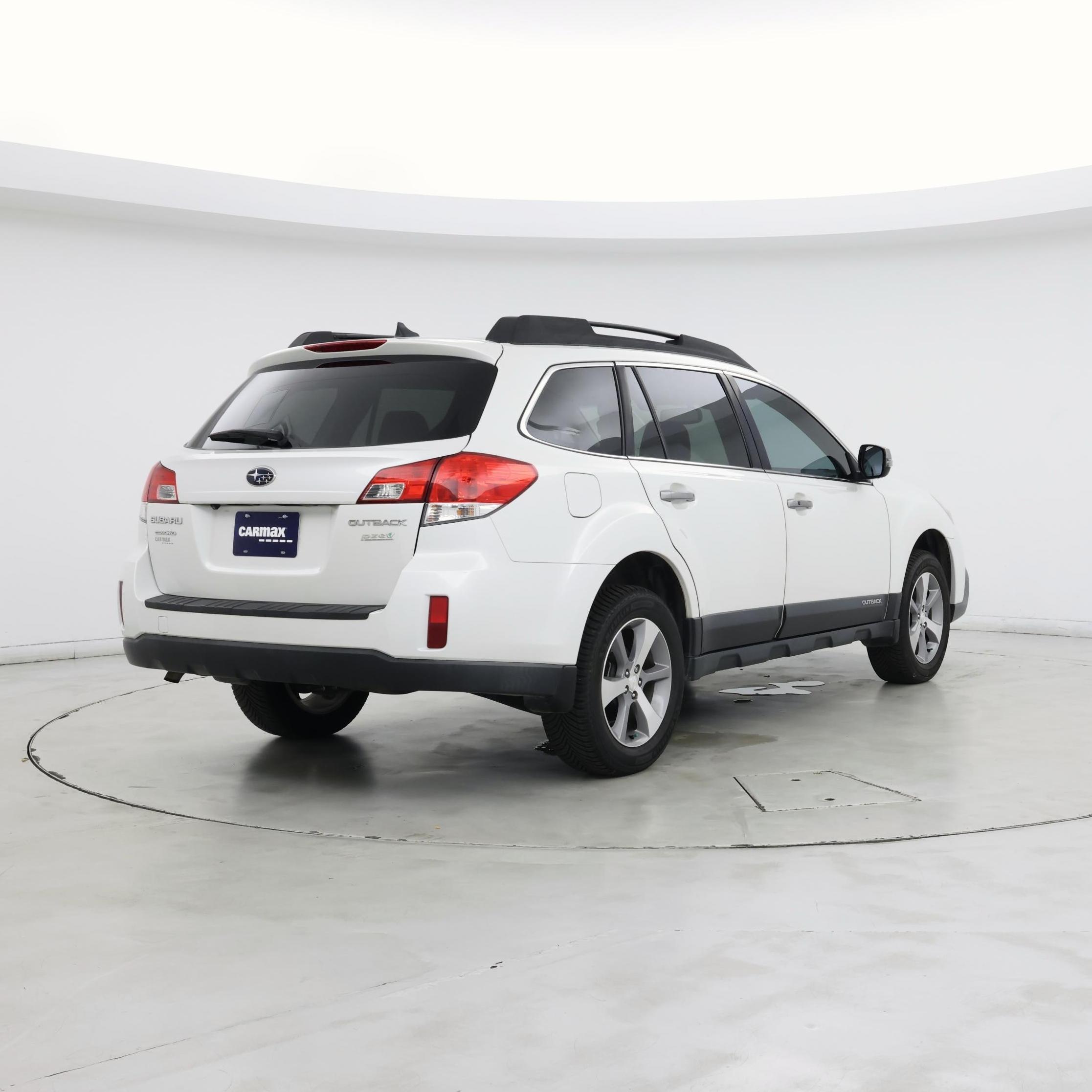 Thumbnail: 2014 Subaru Outback - 8