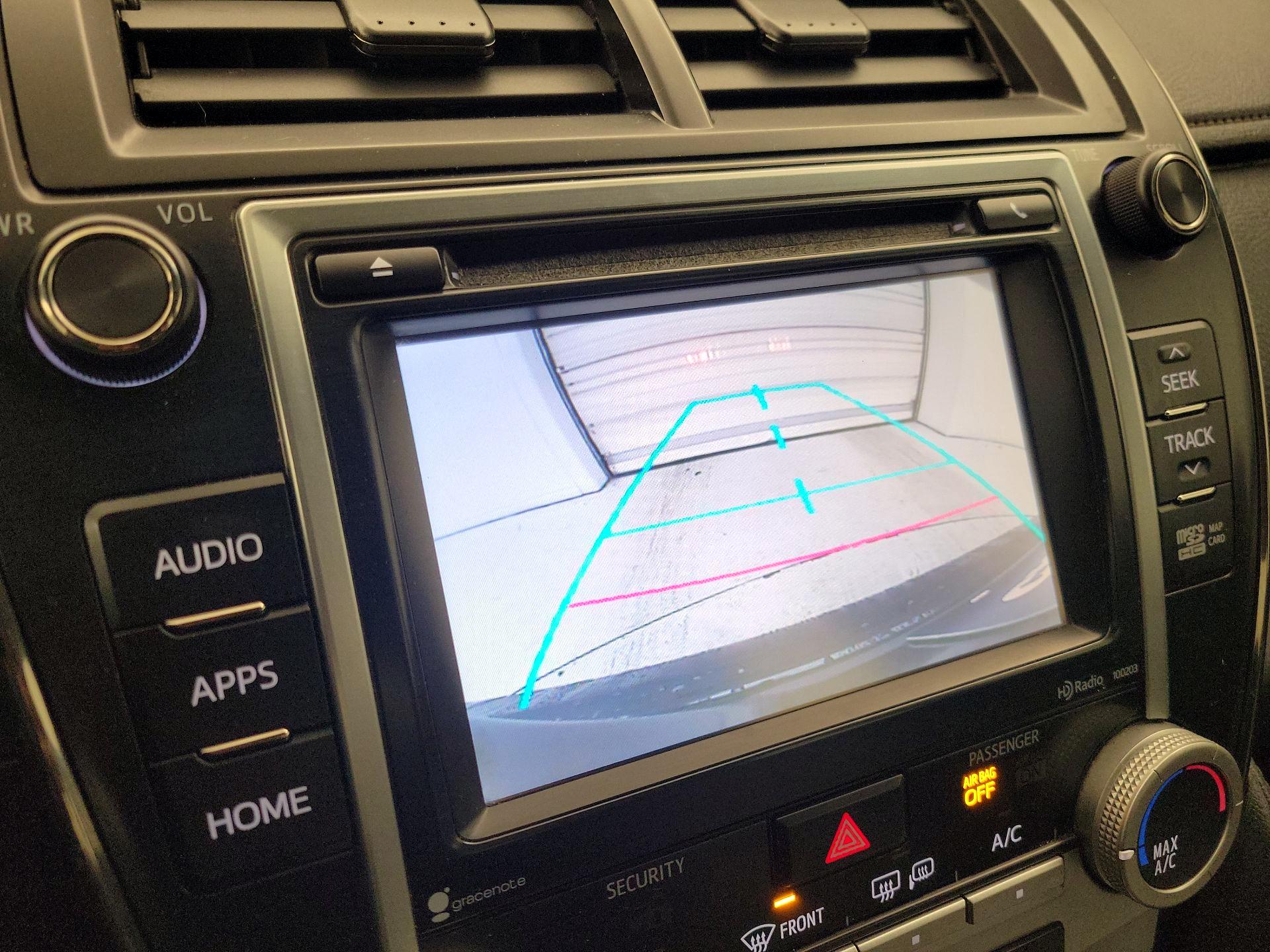 Thumbnail: 2014 Toyota Camry - 15