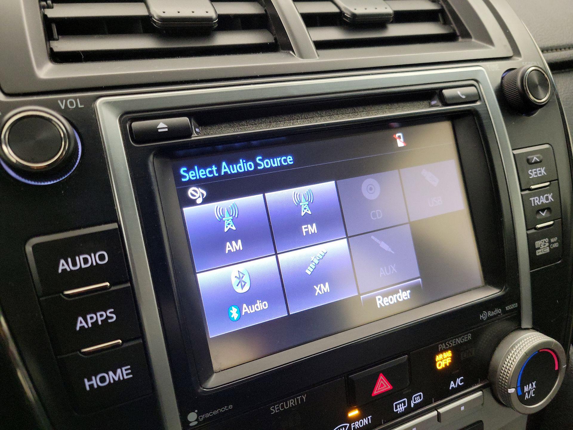 Thumbnail: 2014 Toyota Camry - 16