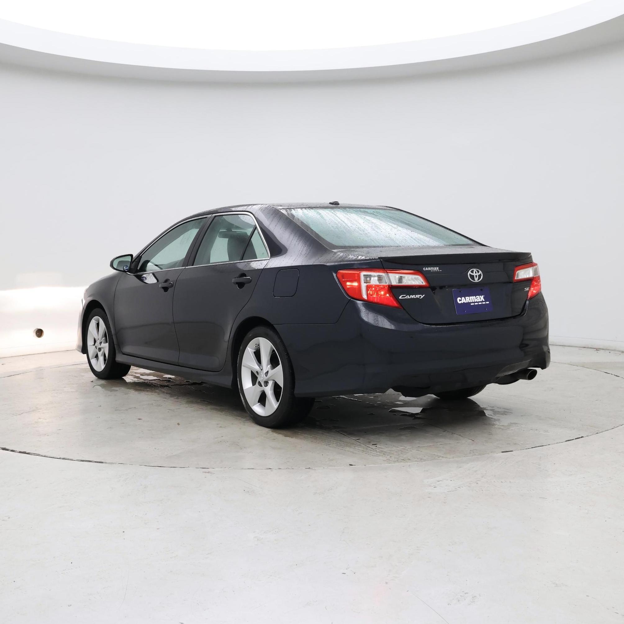 Thumbnail: 2014 Toyota Camry - 2