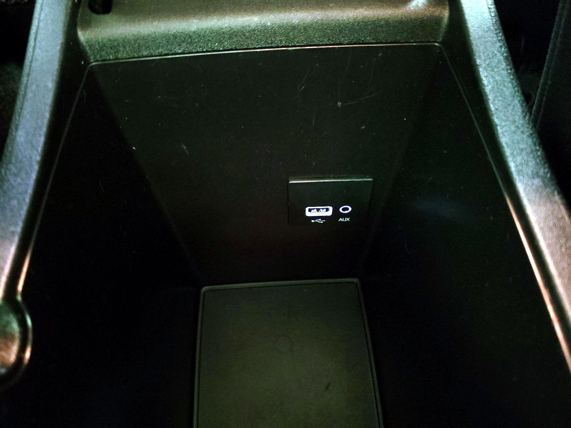 Thumbnail: 2015 Dodge Dart - 17