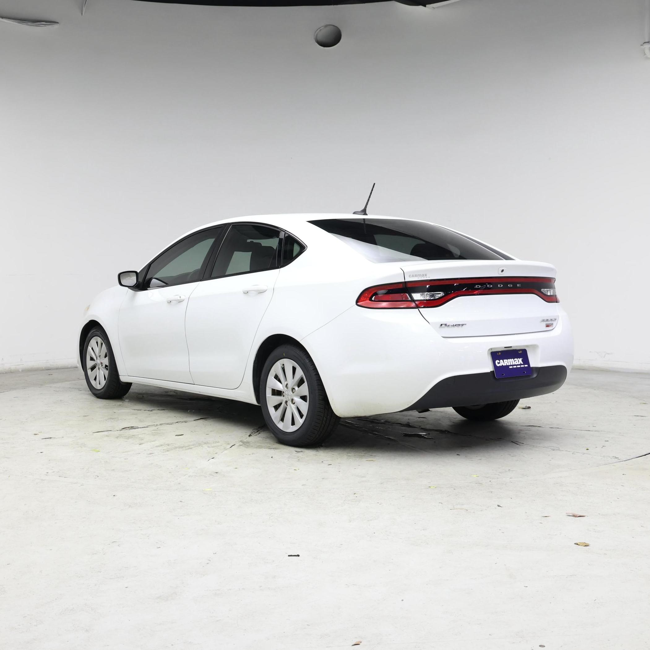 Thumbnail: 2015 Dodge Dart - 2