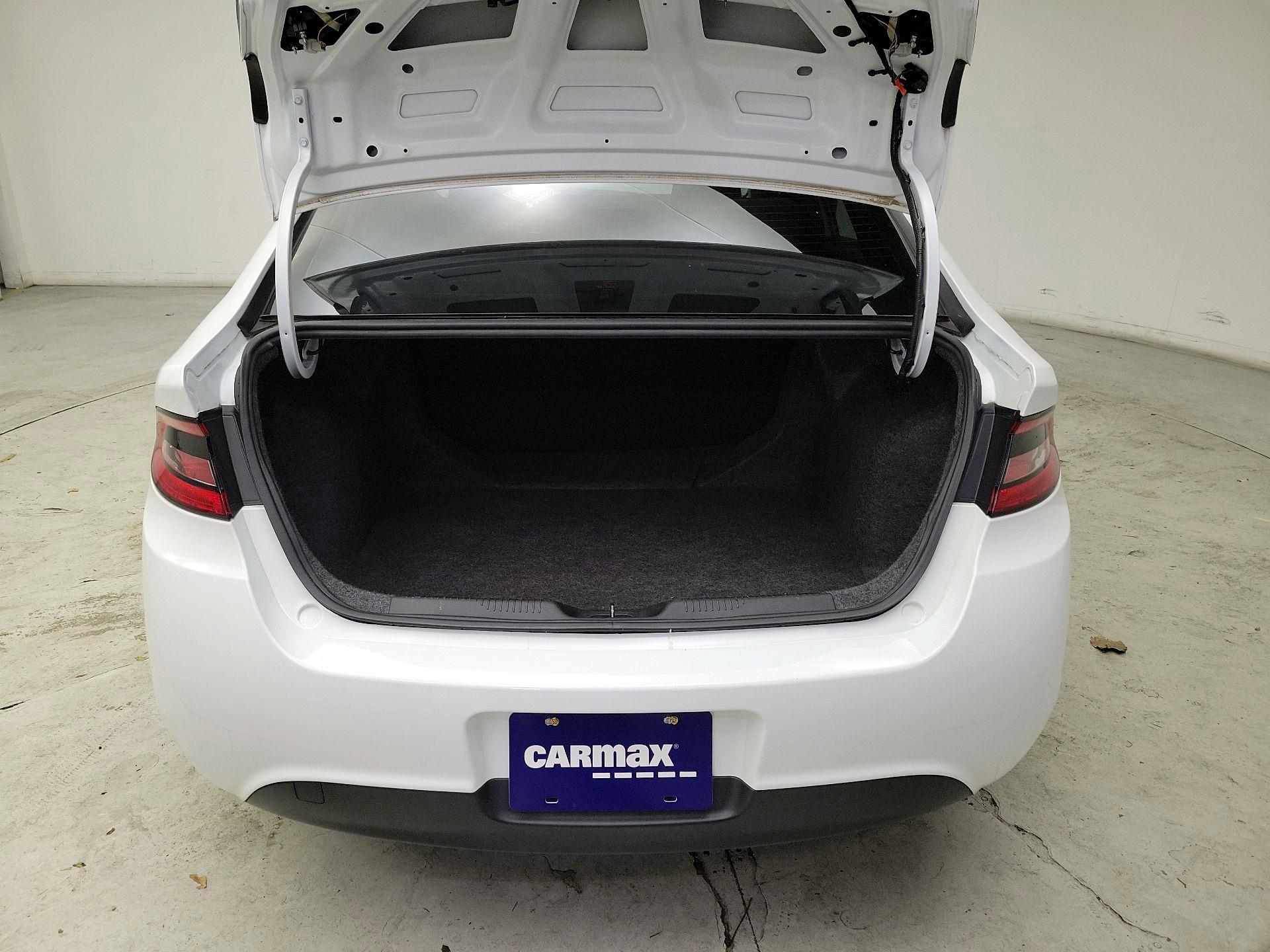 Thumbnail: 2015 Dodge Dart - 19