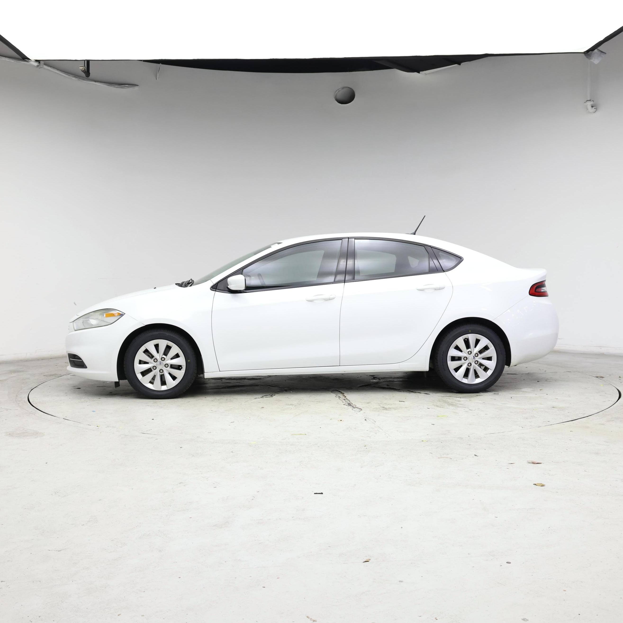 Thumbnail: 2015 Dodge Dart - 3