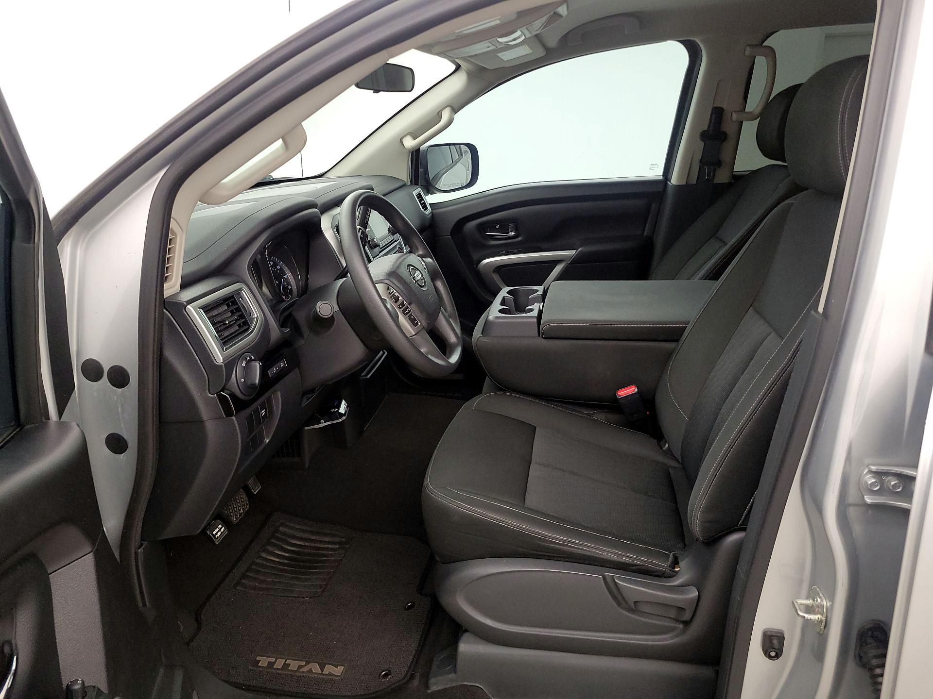 Thumbnail: 2018 Nissan Titan - 11