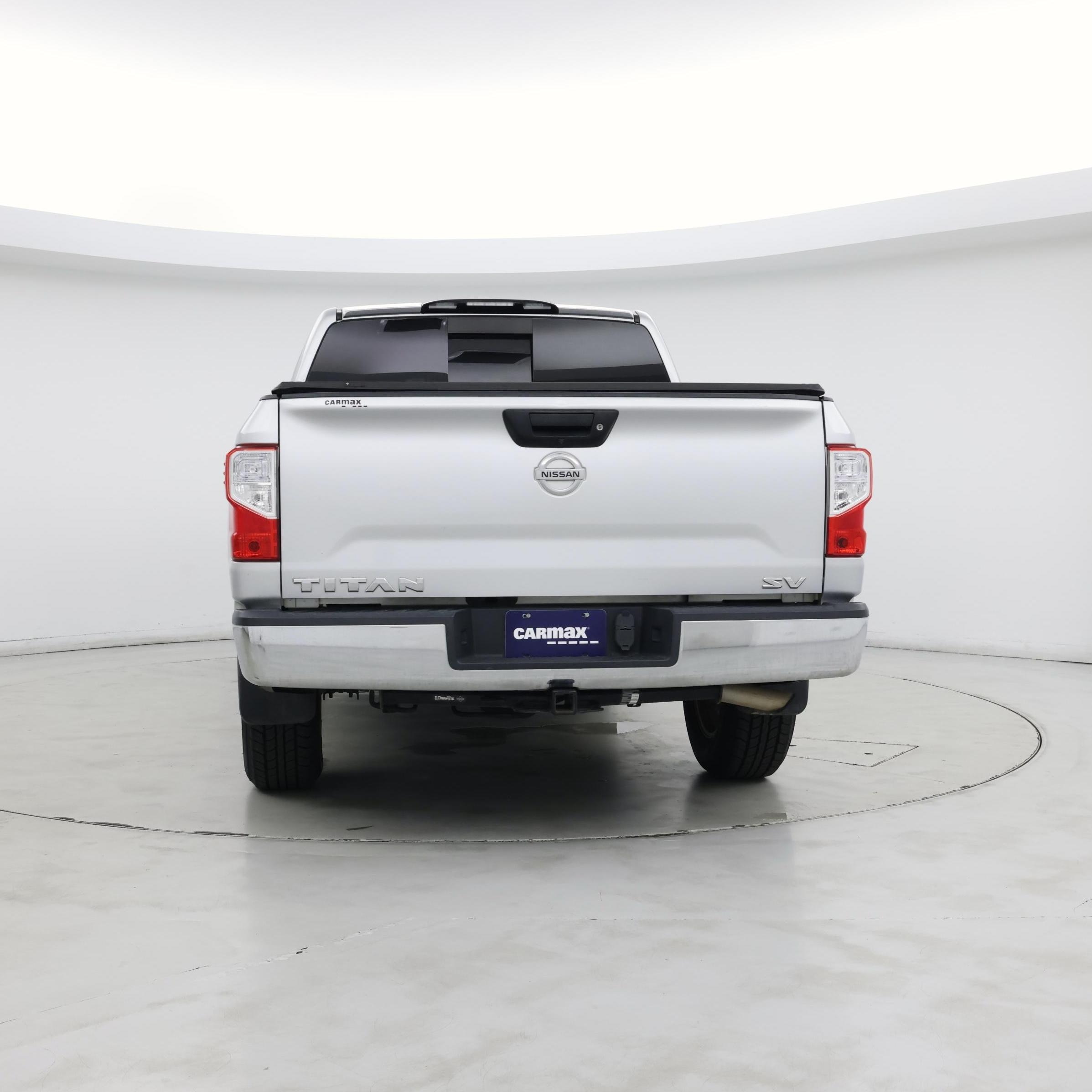 Thumbnail: 2018 Nissan Titan - 6