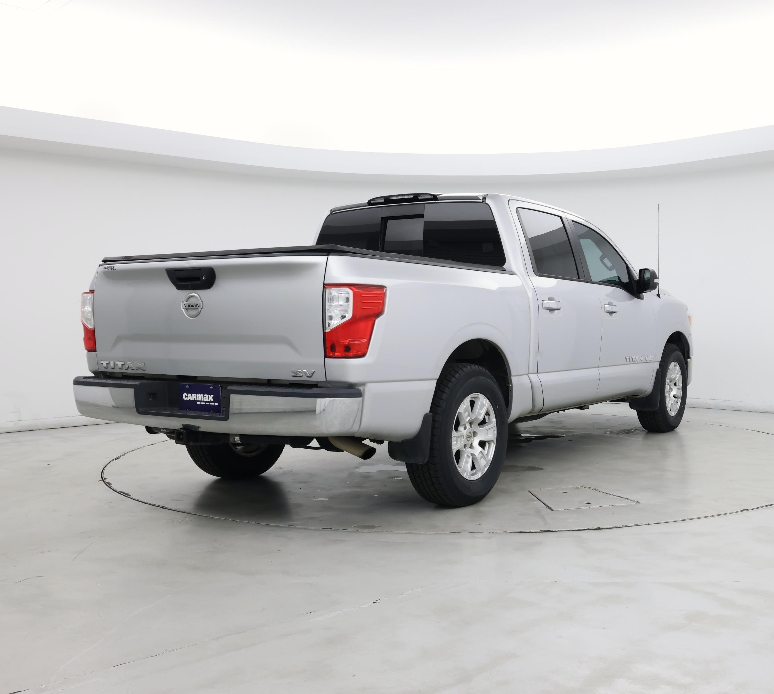 Thumbnail: 2018 Nissan Titan - 8