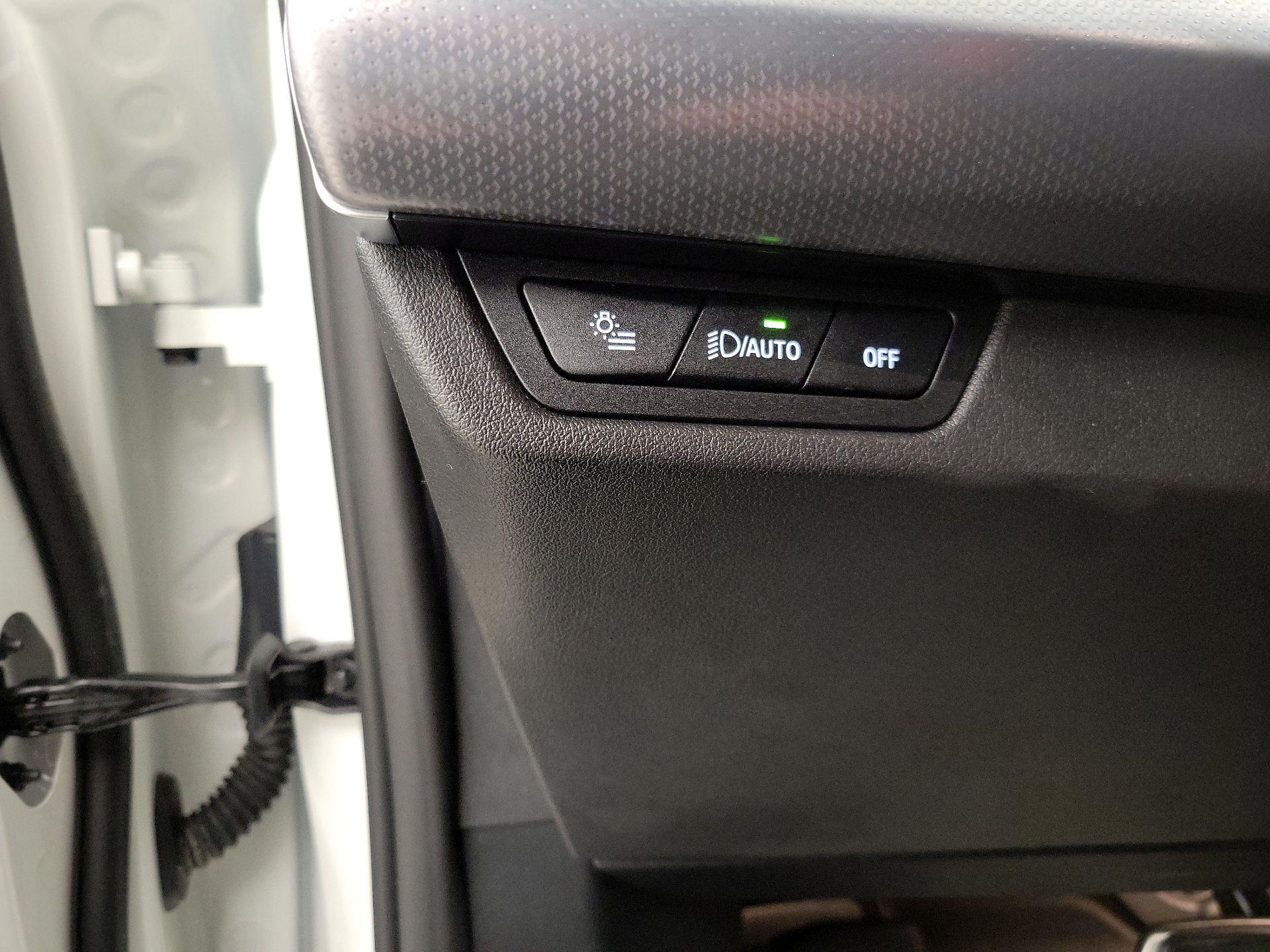 Thumbnail: 2025 BMW X2 - 13