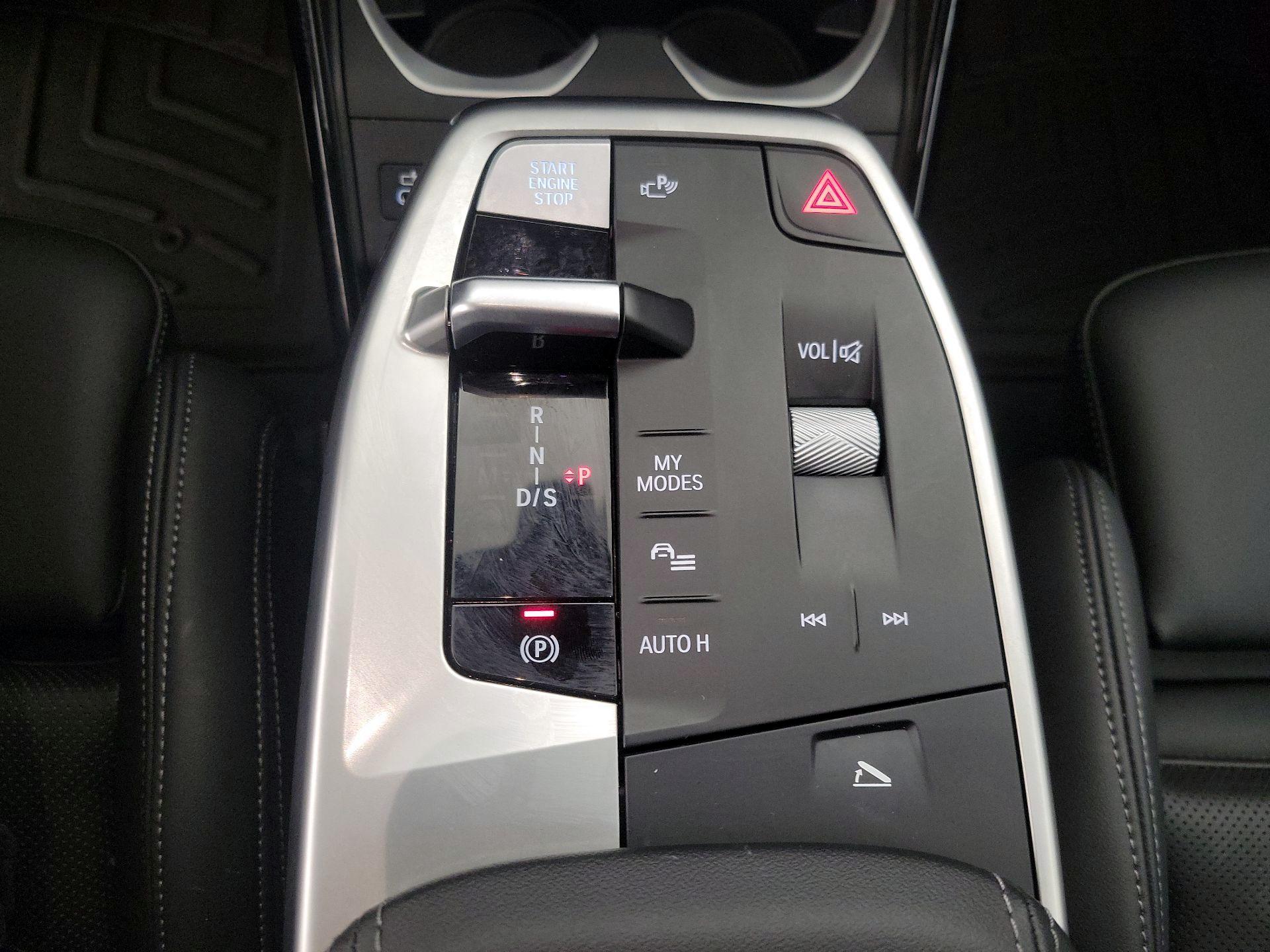 Thumbnail: 2025 BMW X2 - 17