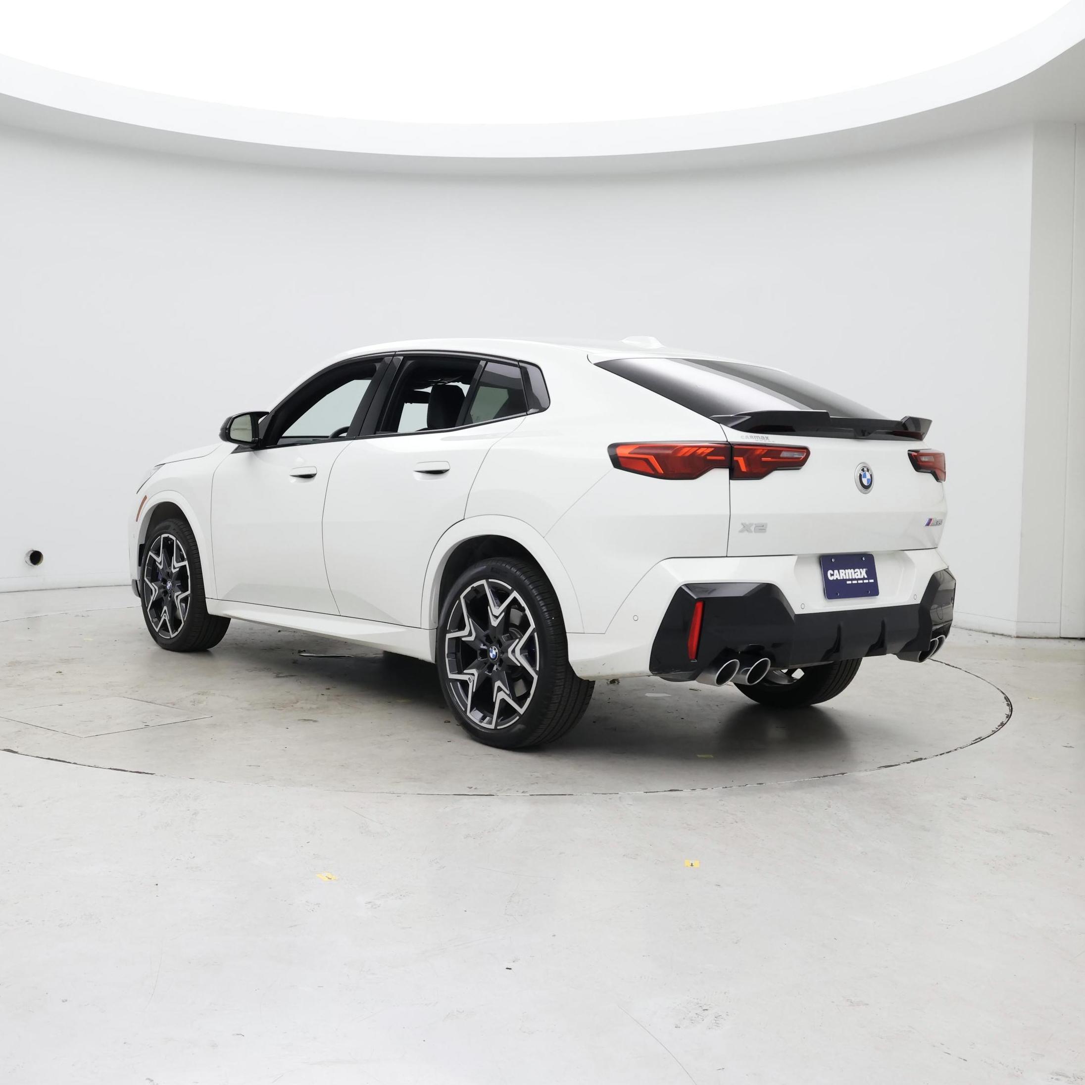 Thumbnail: 2025 BMW X2 - 2