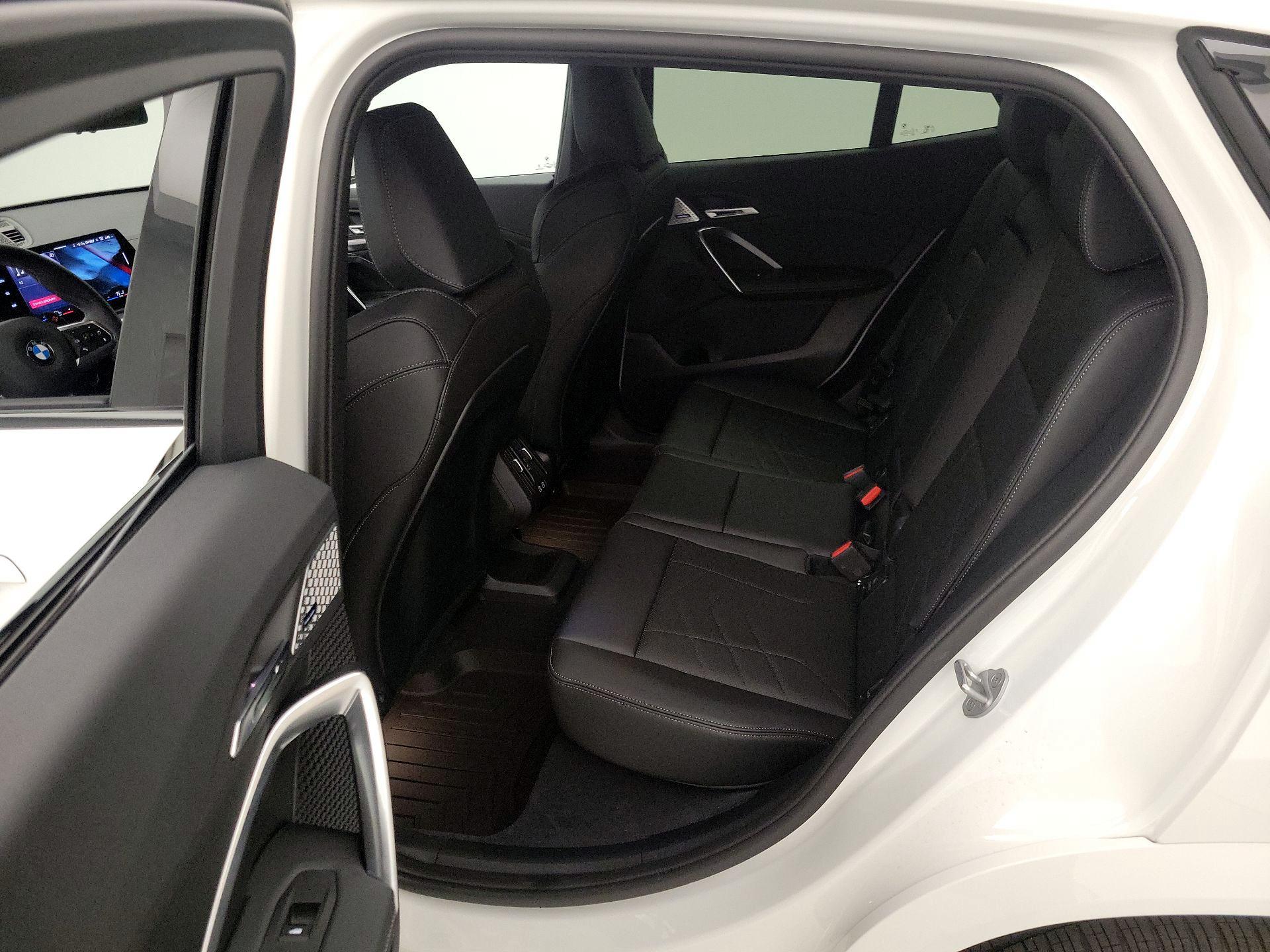 Thumbnail: 2025 BMW X2 - 19