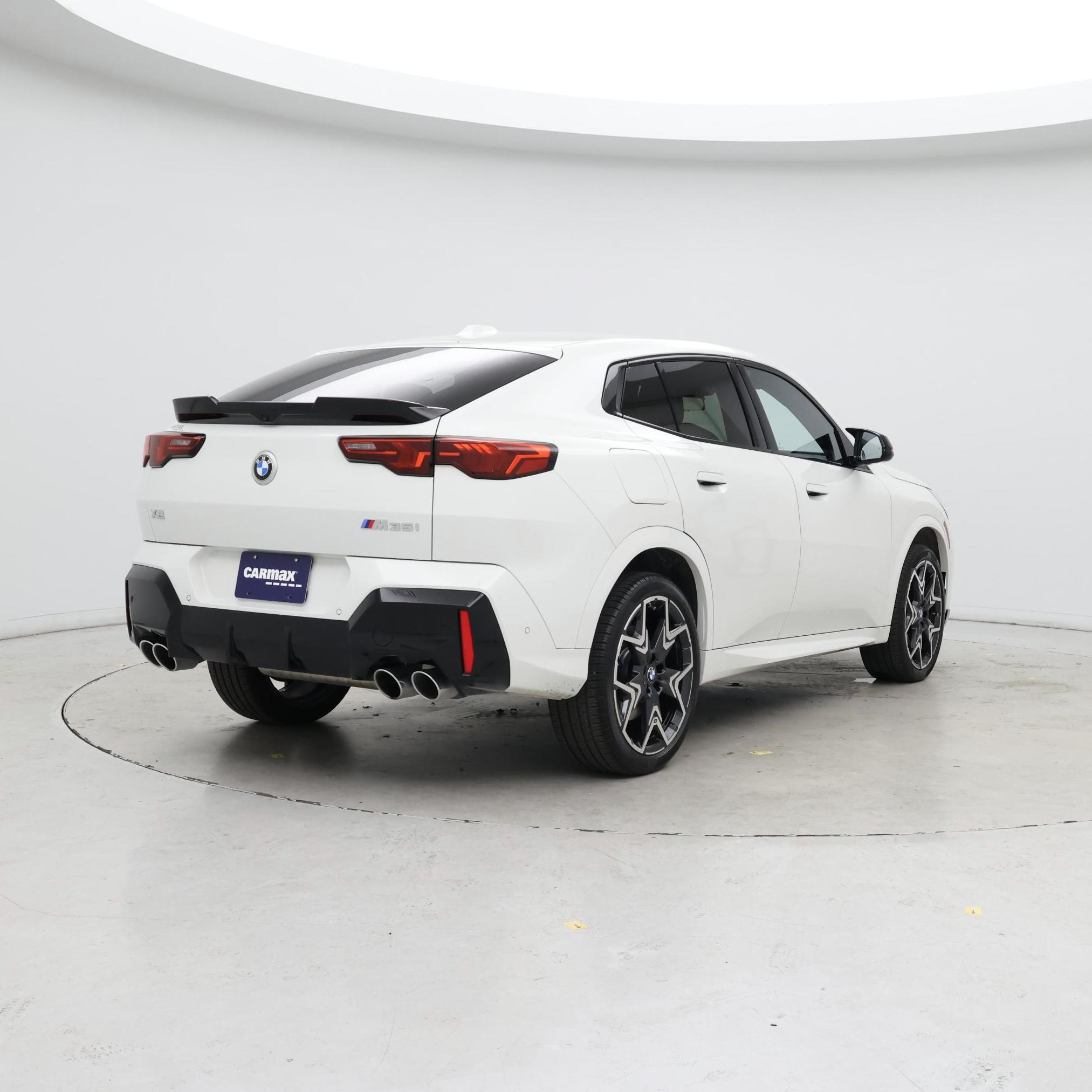 Thumbnail: 2025 BMW X2 - 8