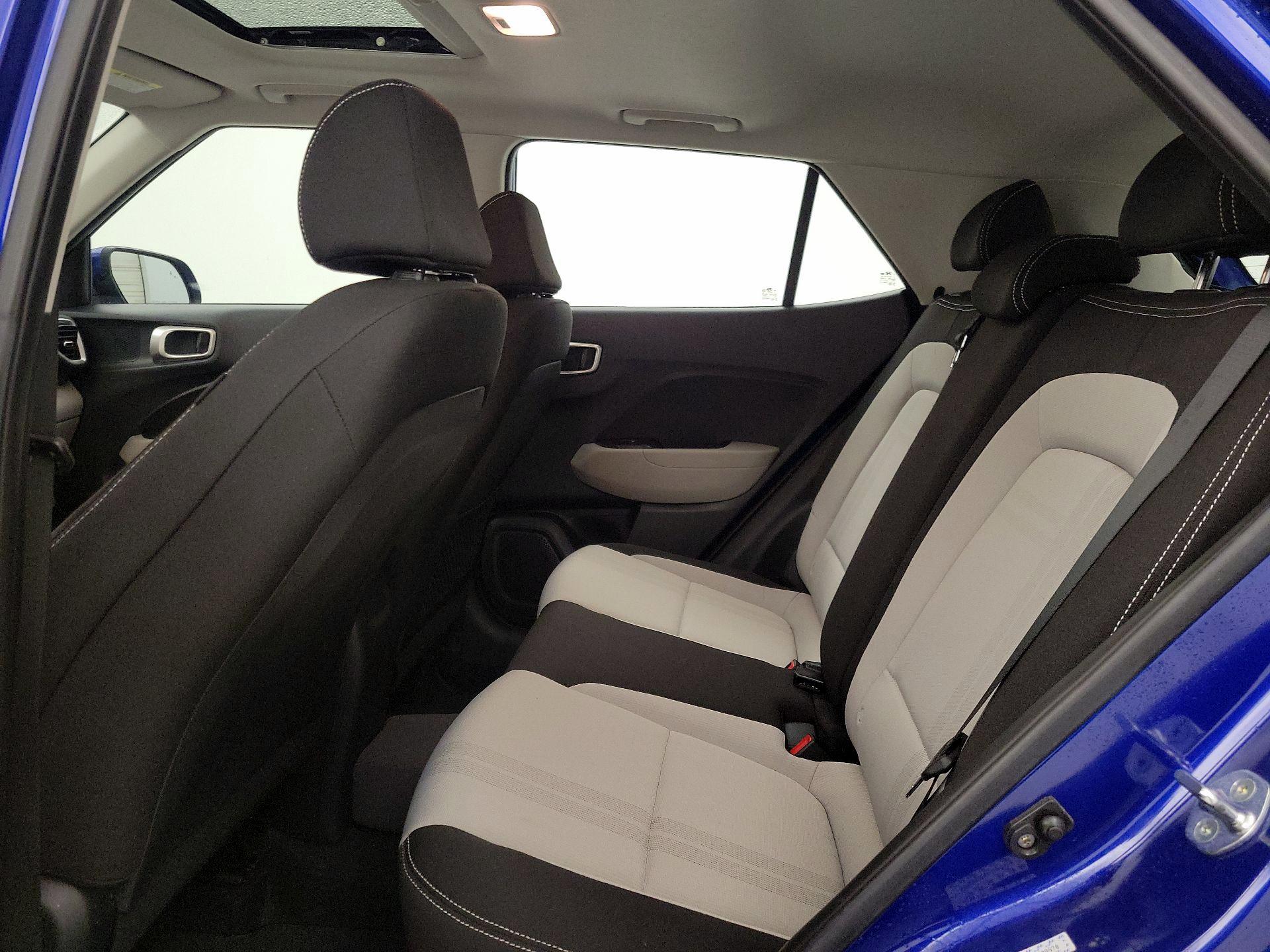 Thumbnail: 2023 Hyundai Venue - 20