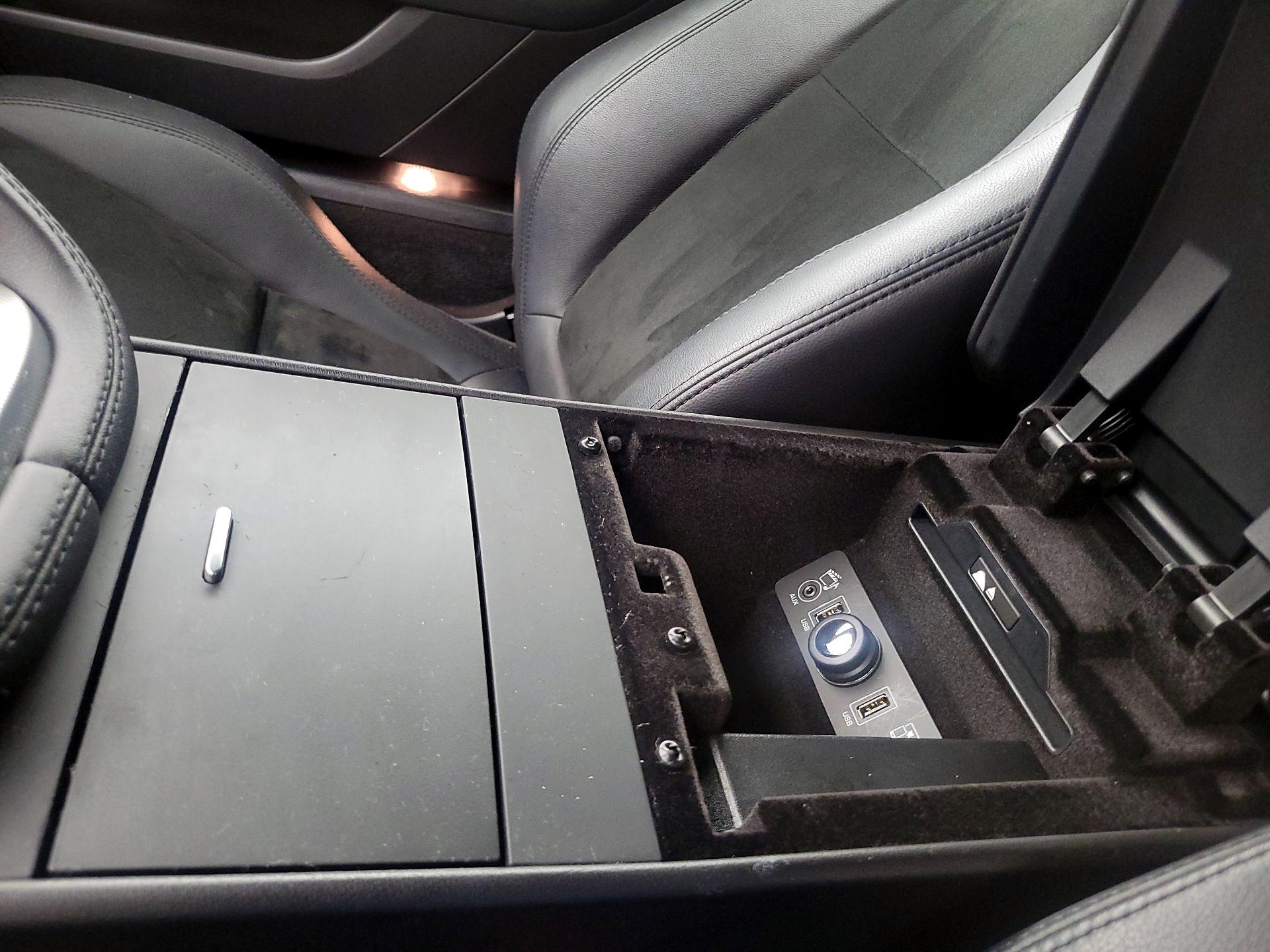 Thumbnail: 2016 Jaguar F-Type - 19