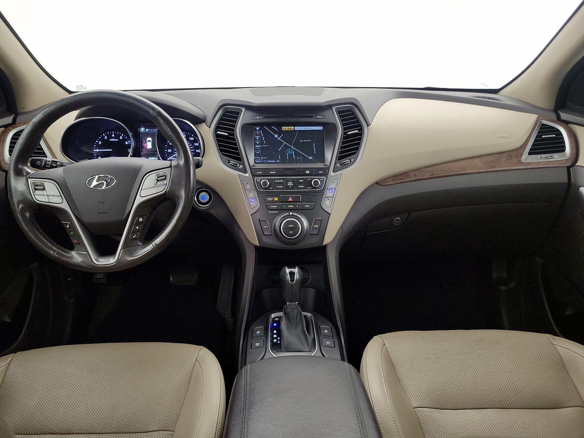 Thumbnail: 2017 Hyundai Santa Fe - 9