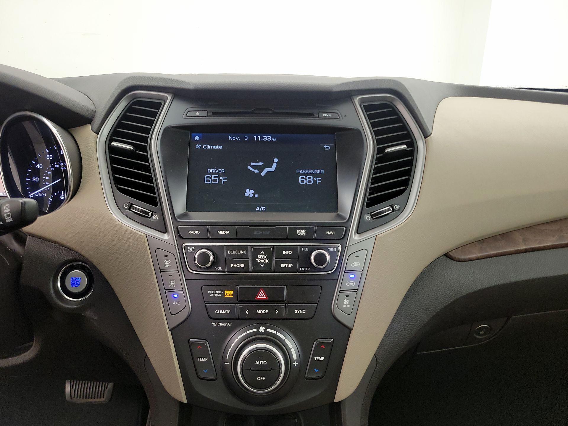 Thumbnail: 2017 Hyundai Santa Fe - 17