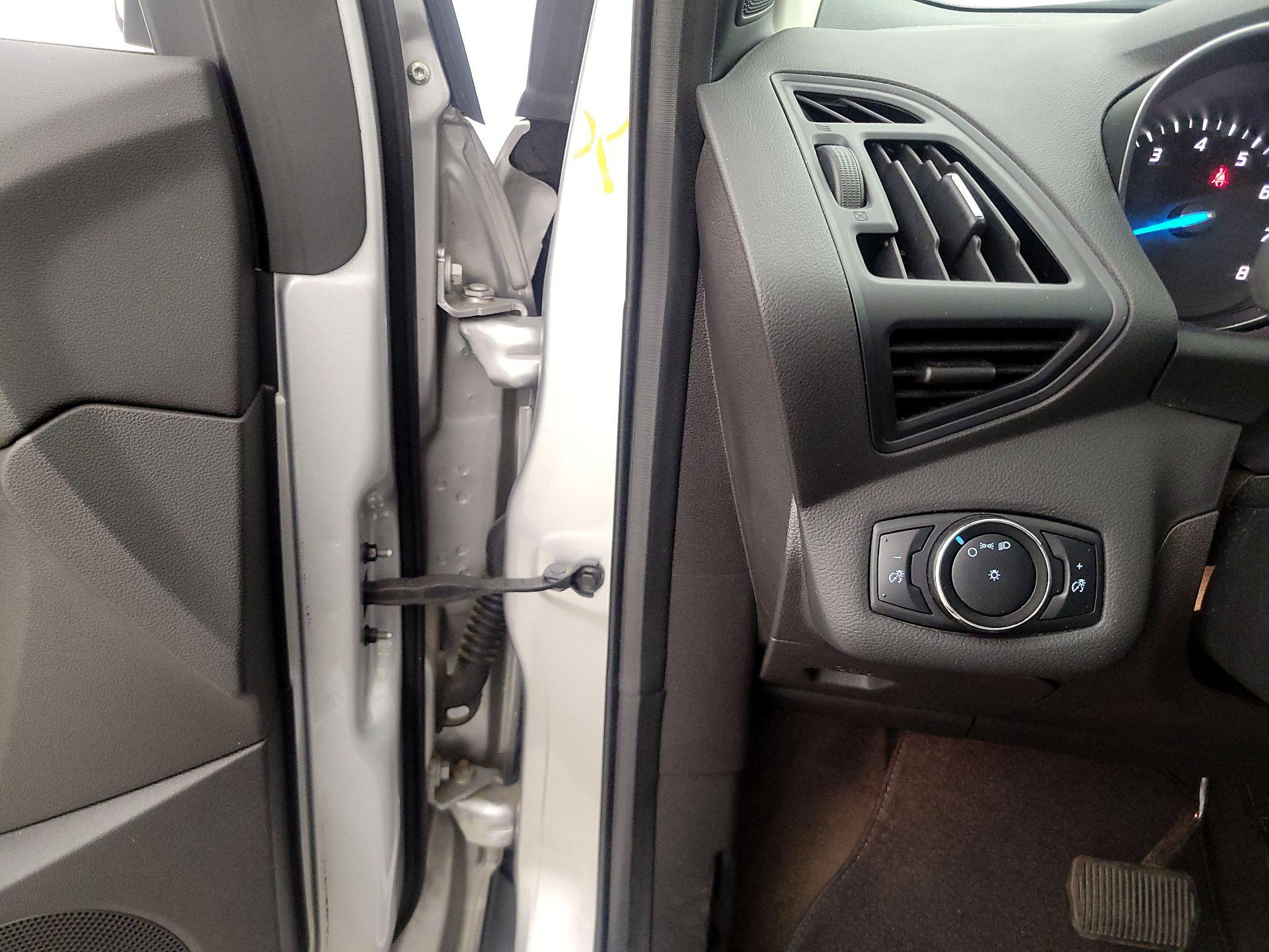 Thumbnail: 2014 Ford Escape - 13