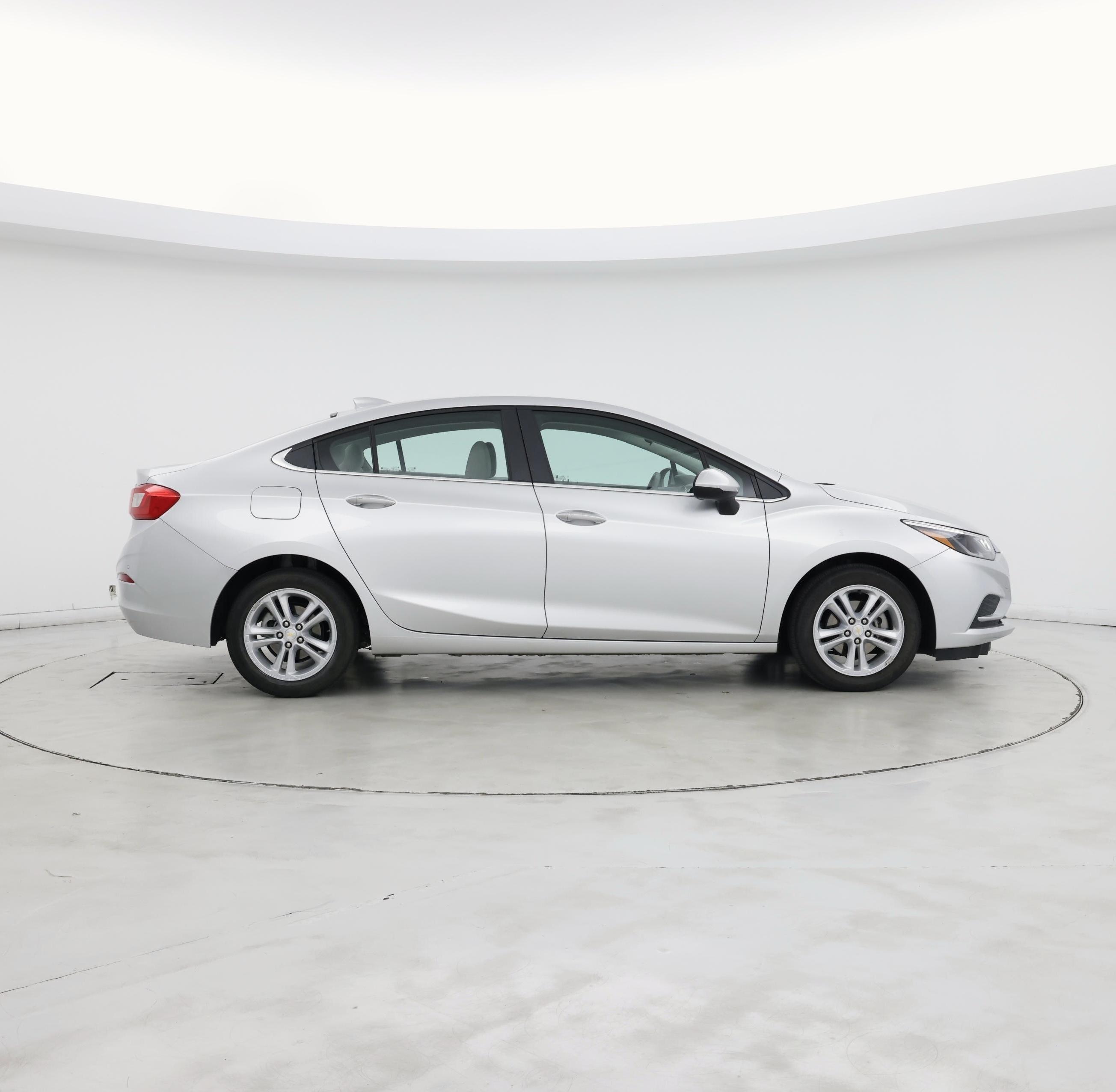 Thumbnail: 2017 Chevrolet Cruze - 7
