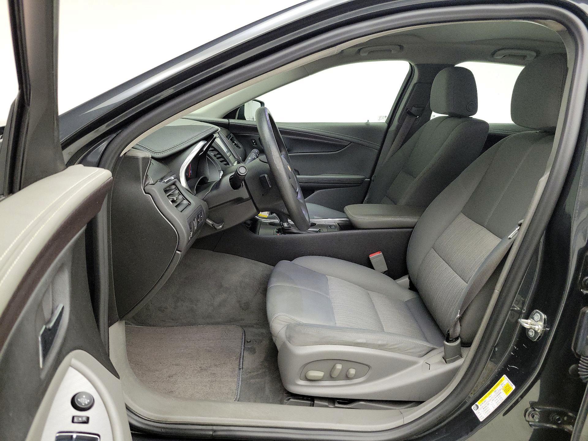 Thumbnail: 2015 Chevrolet Impala - 11