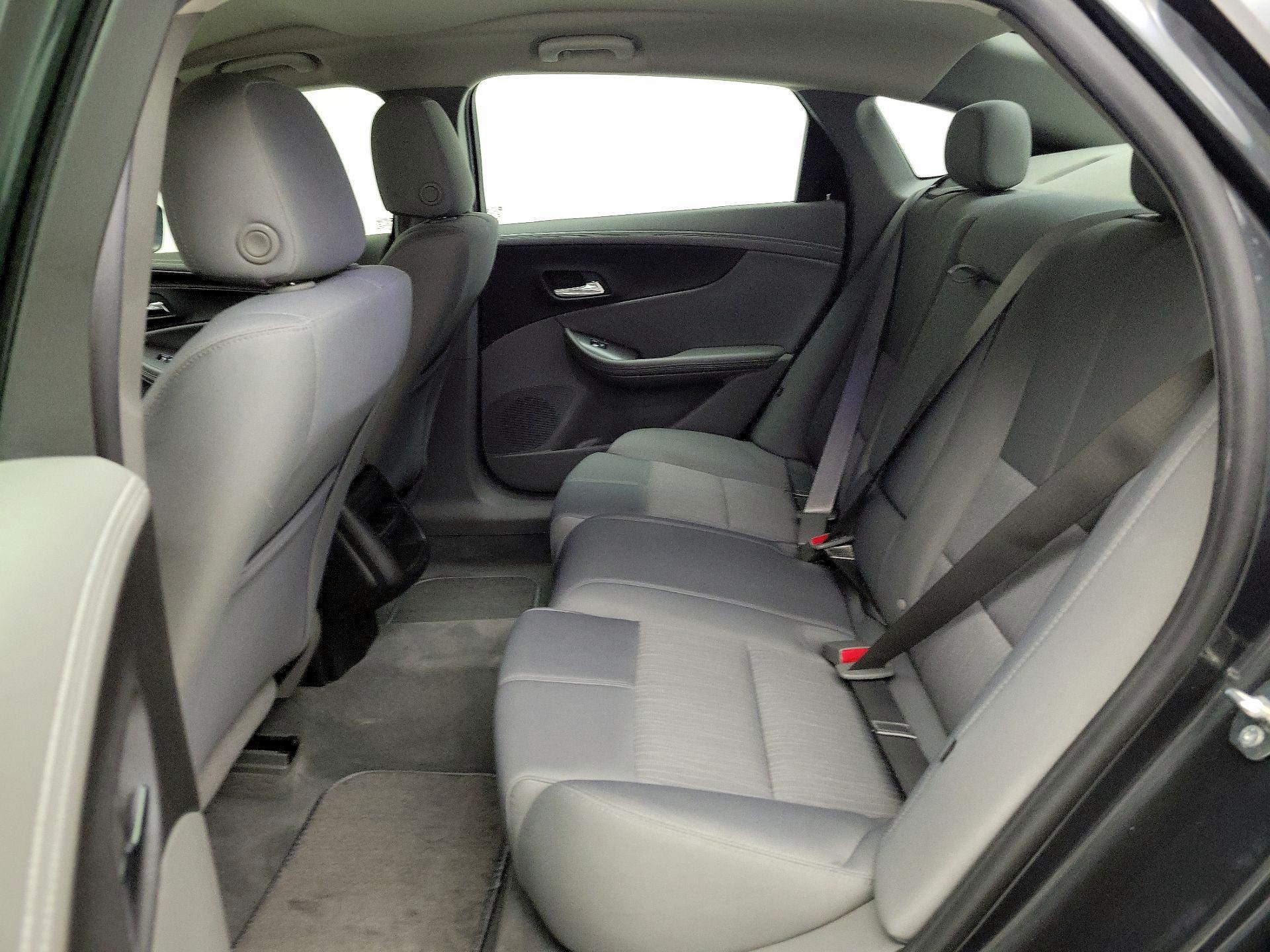 Thumbnail: 2015 Chevrolet Impala - 18