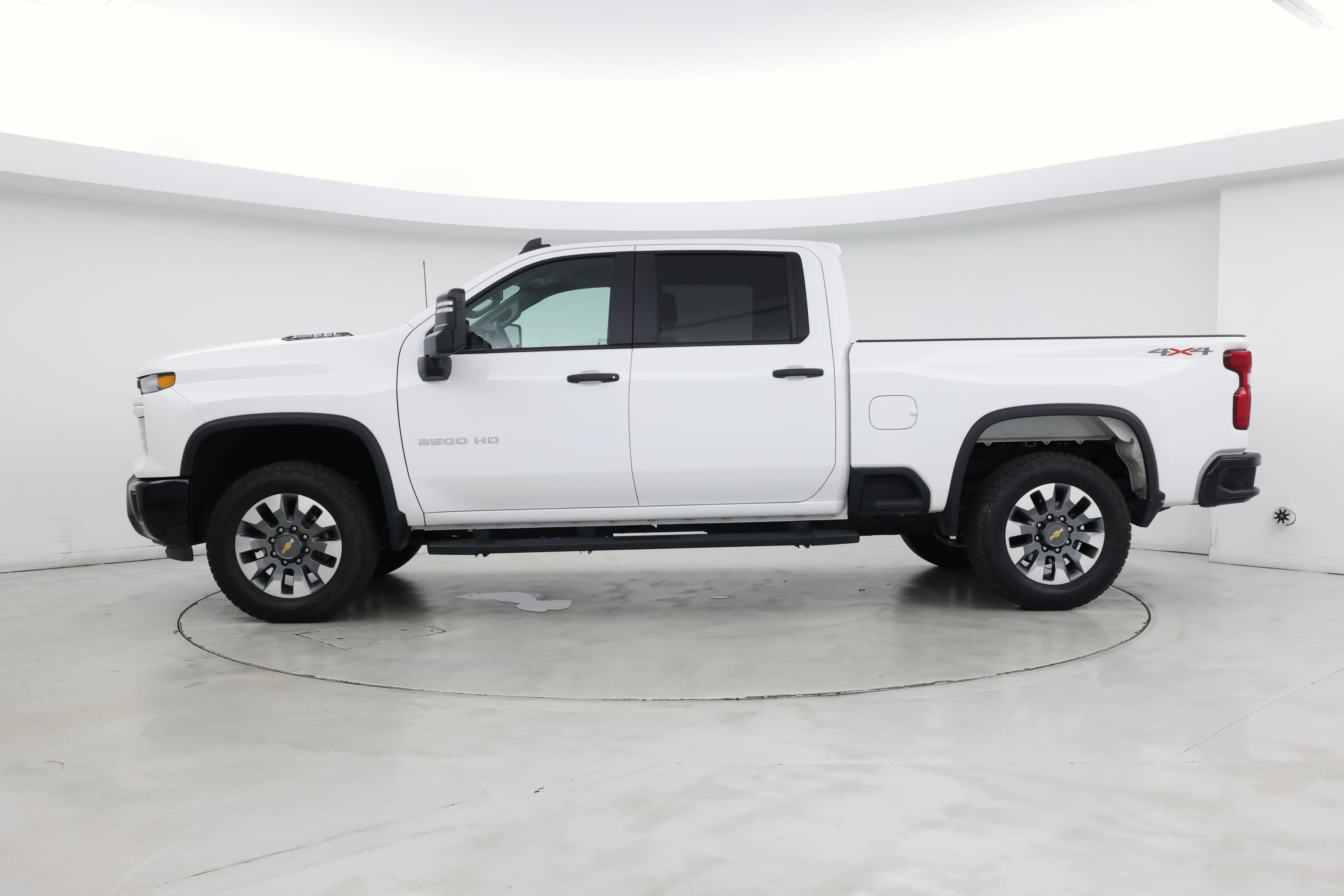 Thumbnail: 2024 Chevrolet Silverado 2500 - 3