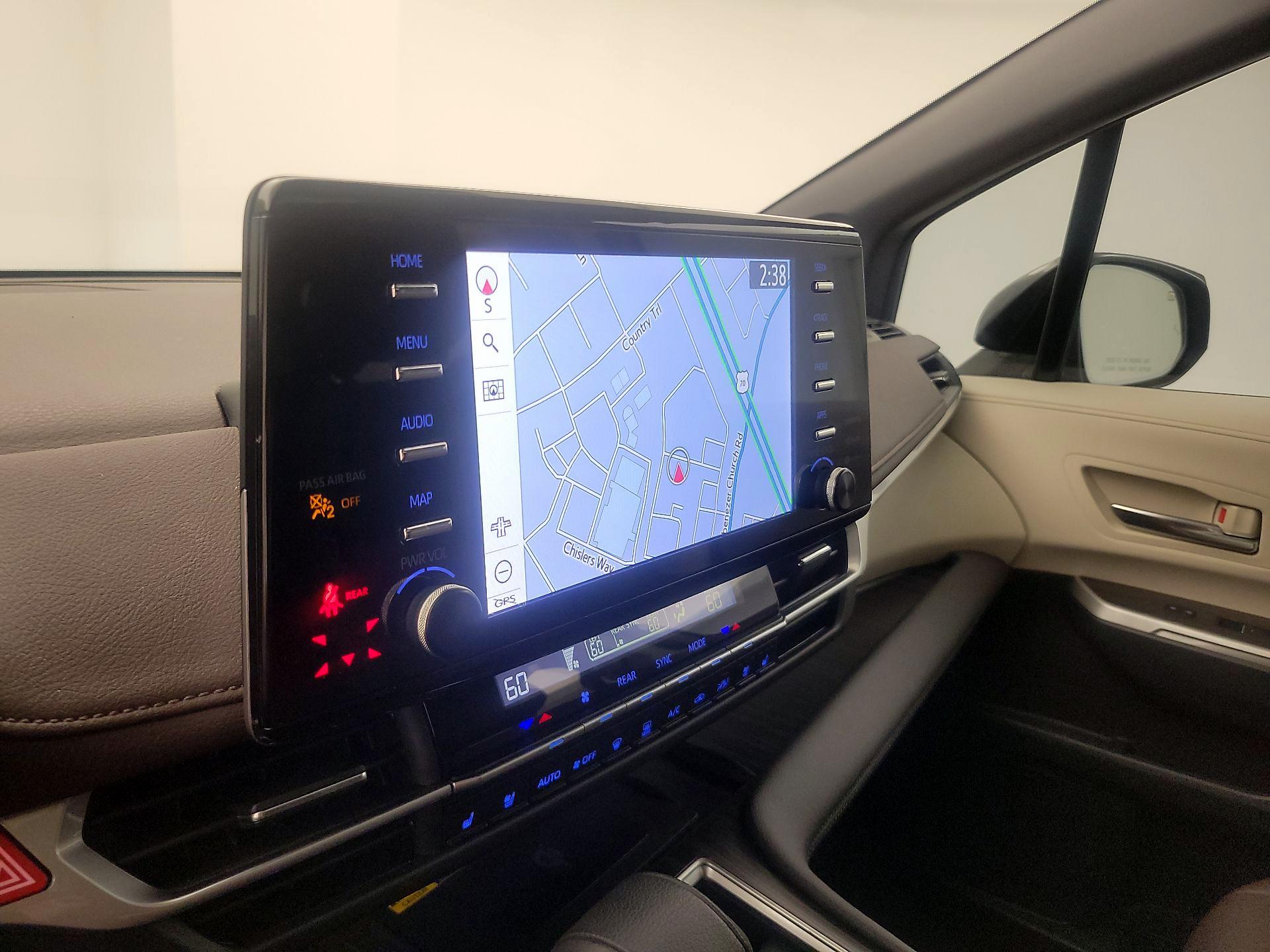 Thumbnail: 2024 Toyota Sienna - 14