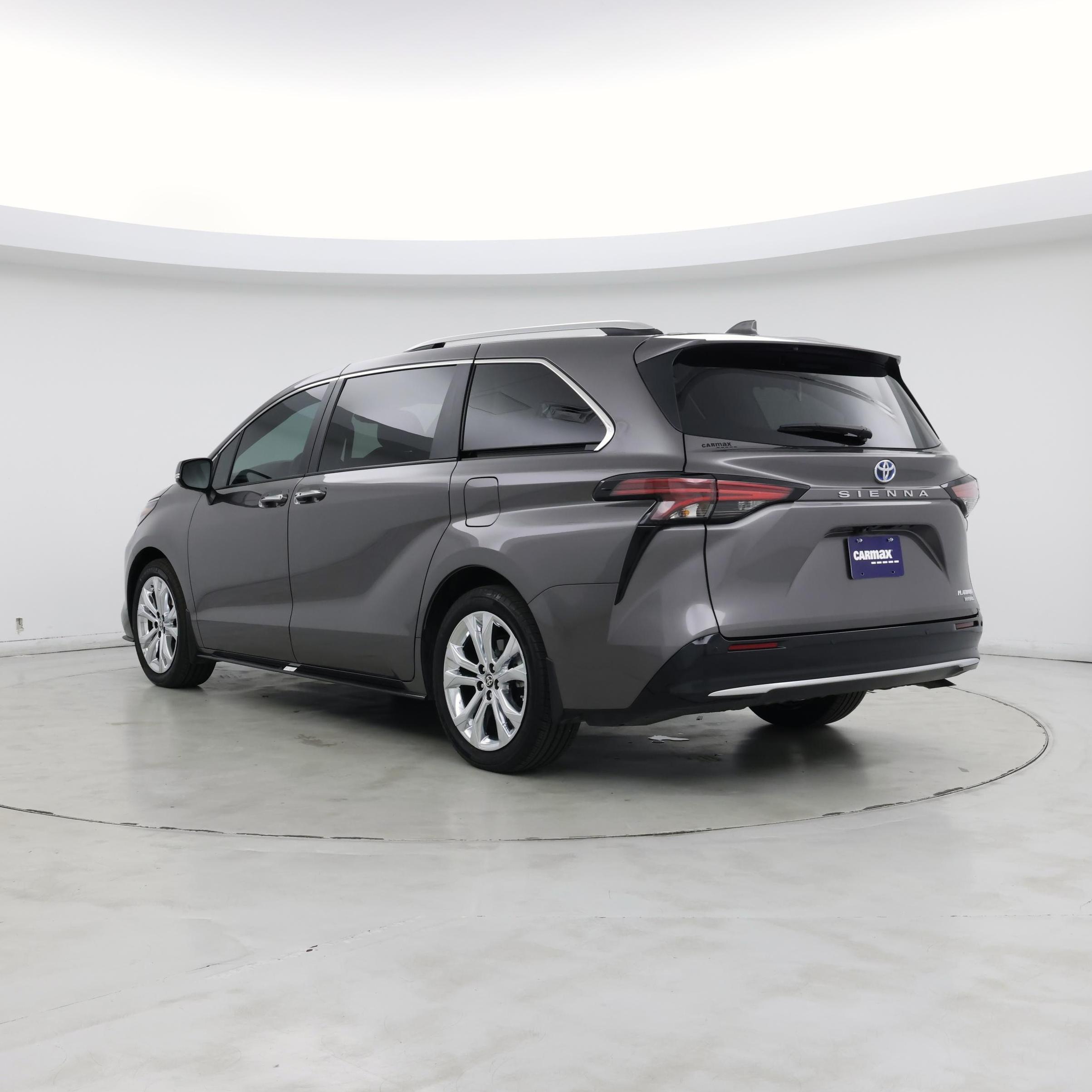 Thumbnail: 2024 Toyota Sienna - 2