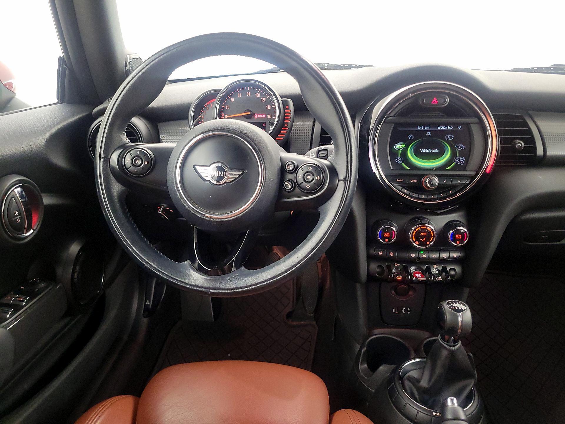 Thumbnail: 2016 MINI Cooper - 10