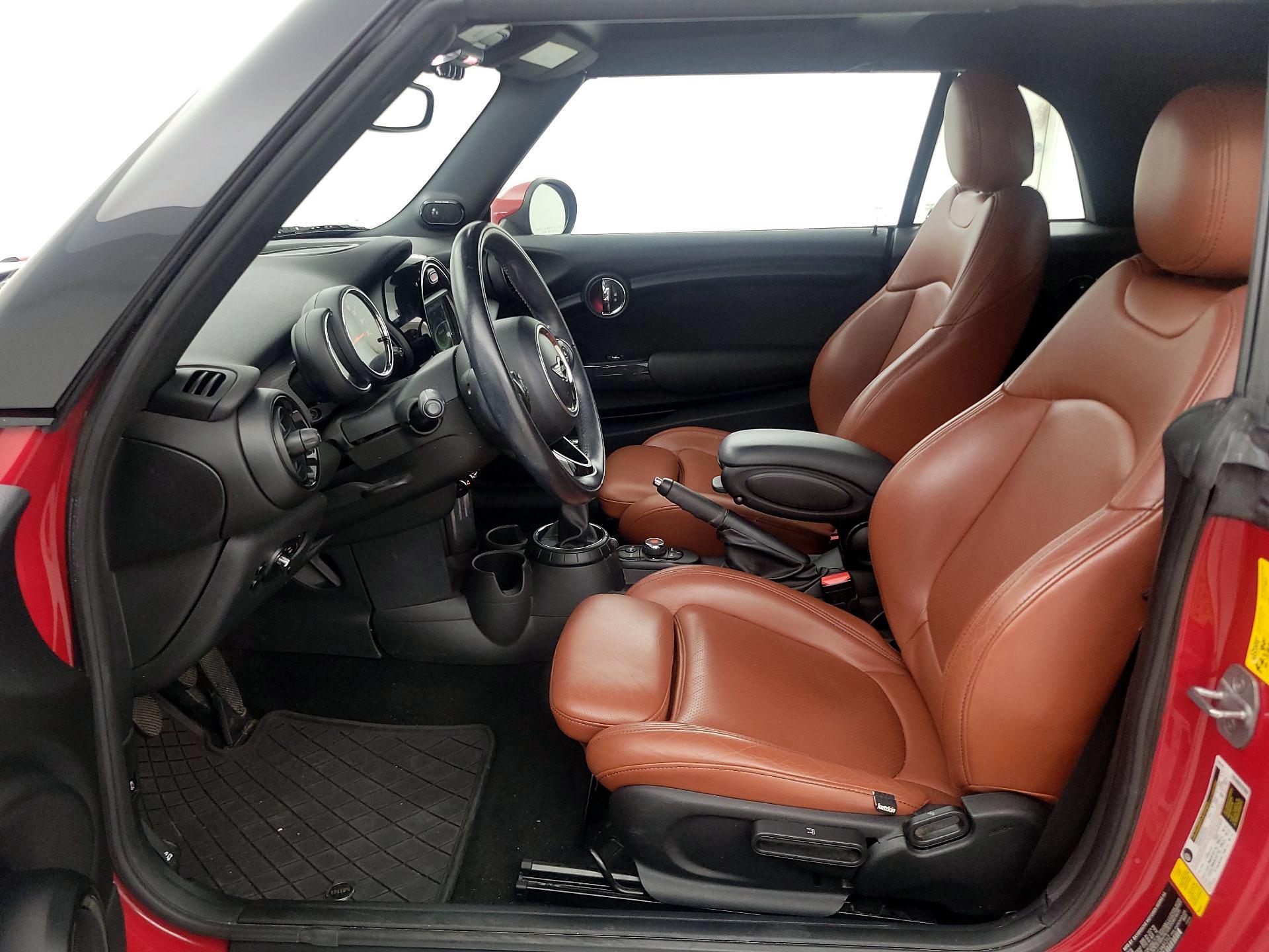 Thumbnail: 2016 MINI Cooper - 11