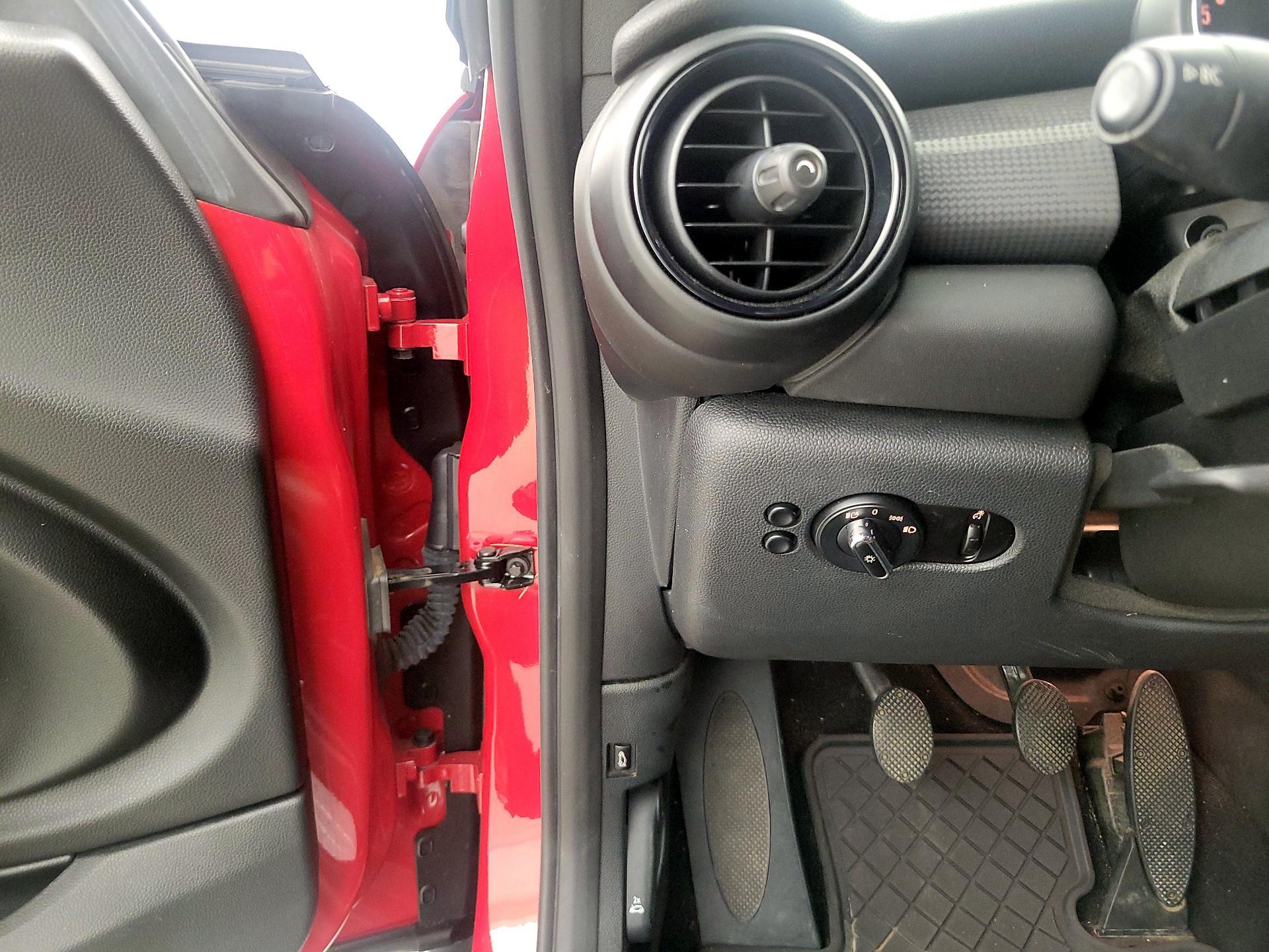 Thumbnail: 2016 MINI Cooper - 13