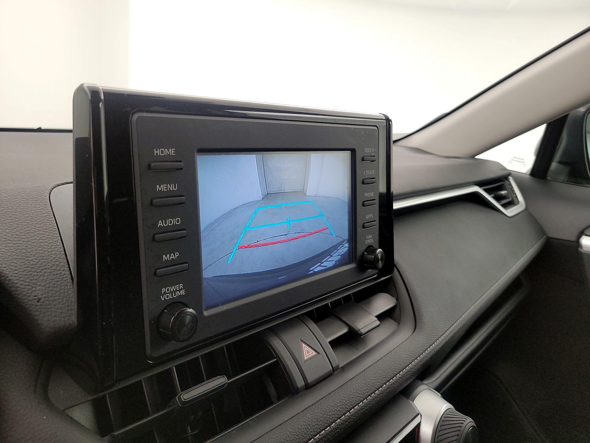 Thumbnail: 2019 Toyota RAV4 - 14