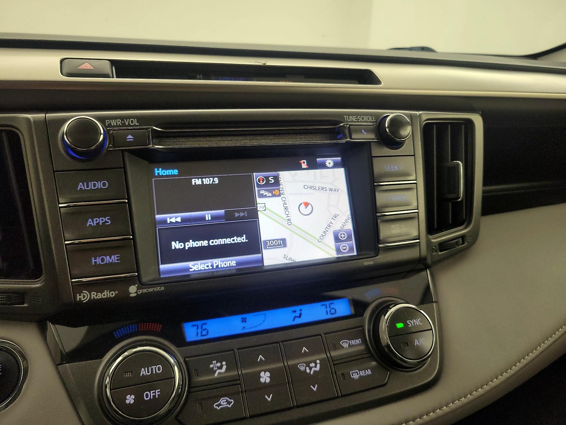 Thumbnail: 2015 Toyota RAV4 - 16