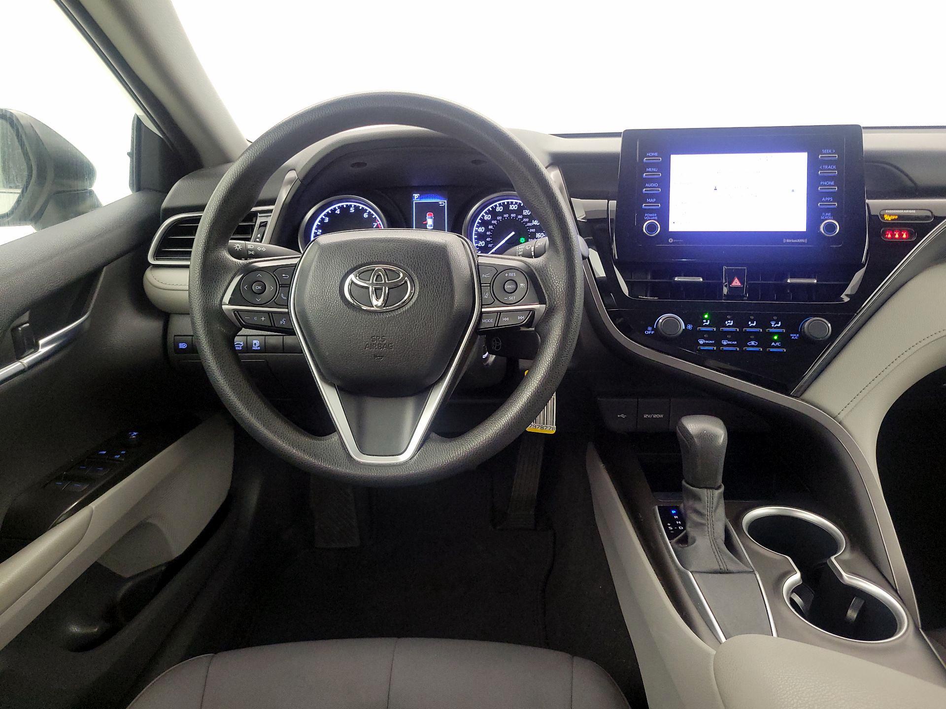 Thumbnail: 2021 Toyota Camry - 10
