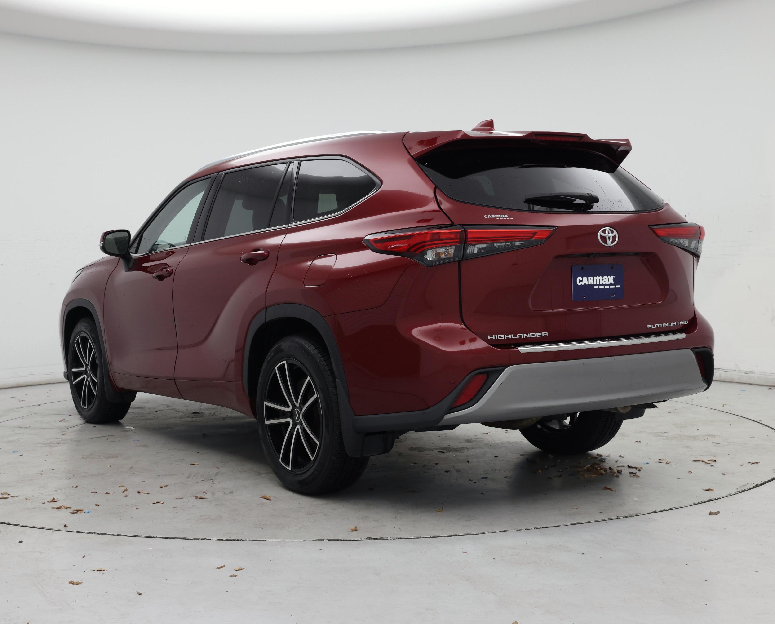 Thumbnail: 2022 Toyota Highlander - 2