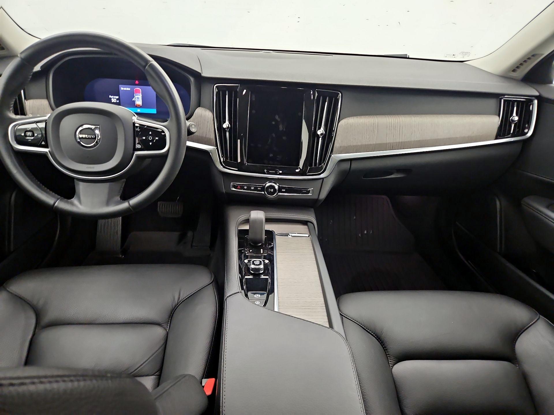 Thumbnail: 2022 Volvo S90 - 9