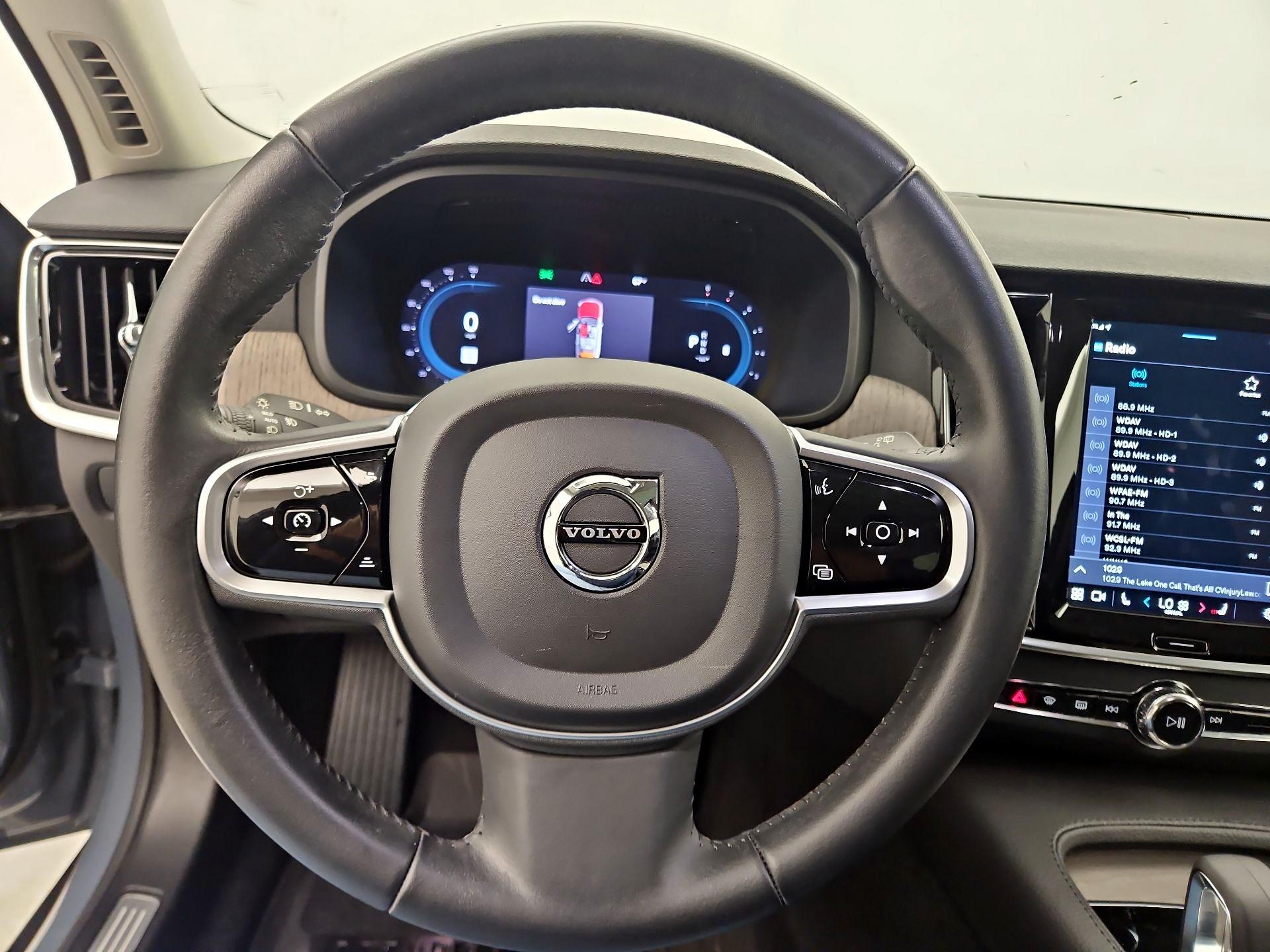 Thumbnail: 2022 Volvo S90 - 10