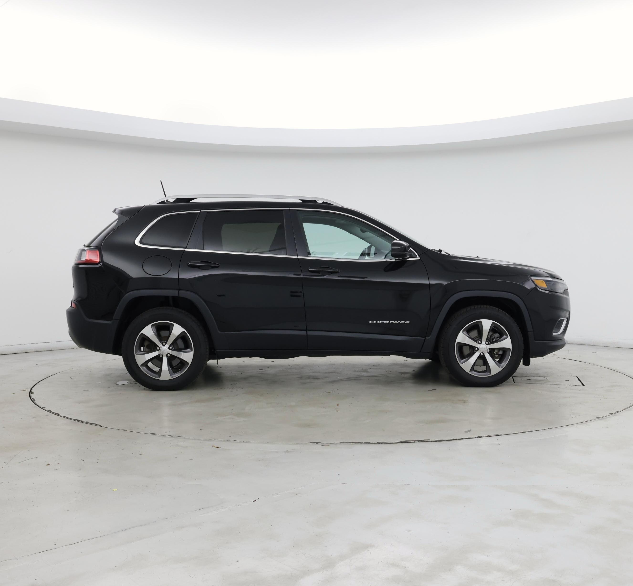 Thumbnail: 2020 Jeep Cherokee - 7