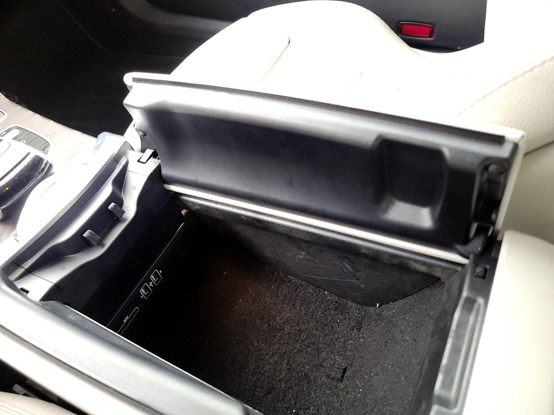 Thumbnail: 2017 Mercedes-Benz C-Class - 19