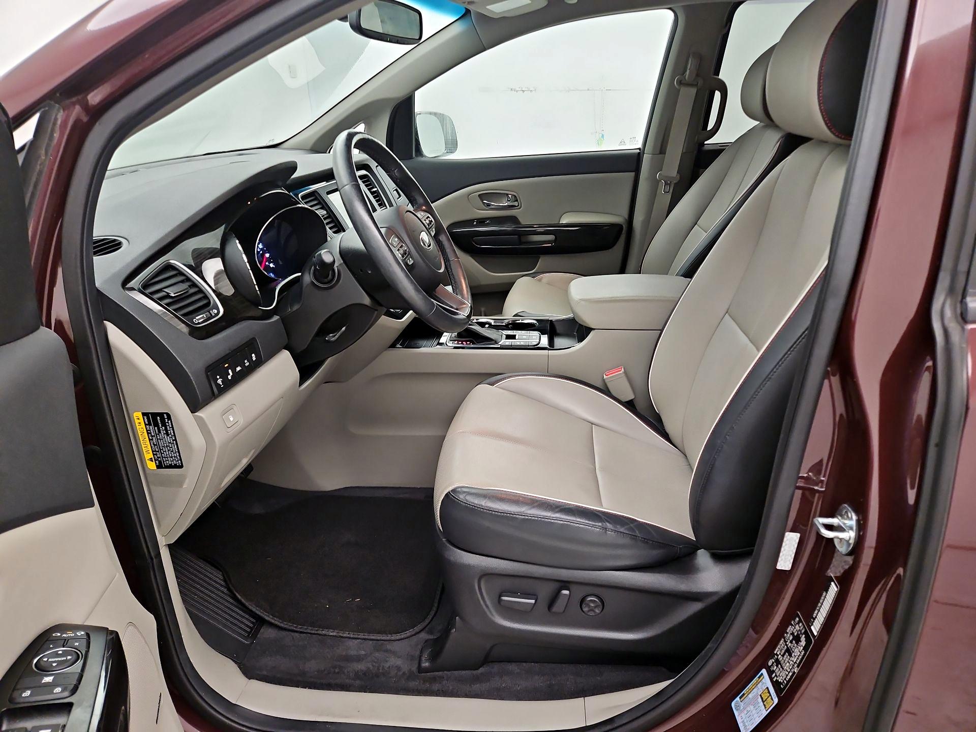 Thumbnail: 2020 Kia Sedona - 11