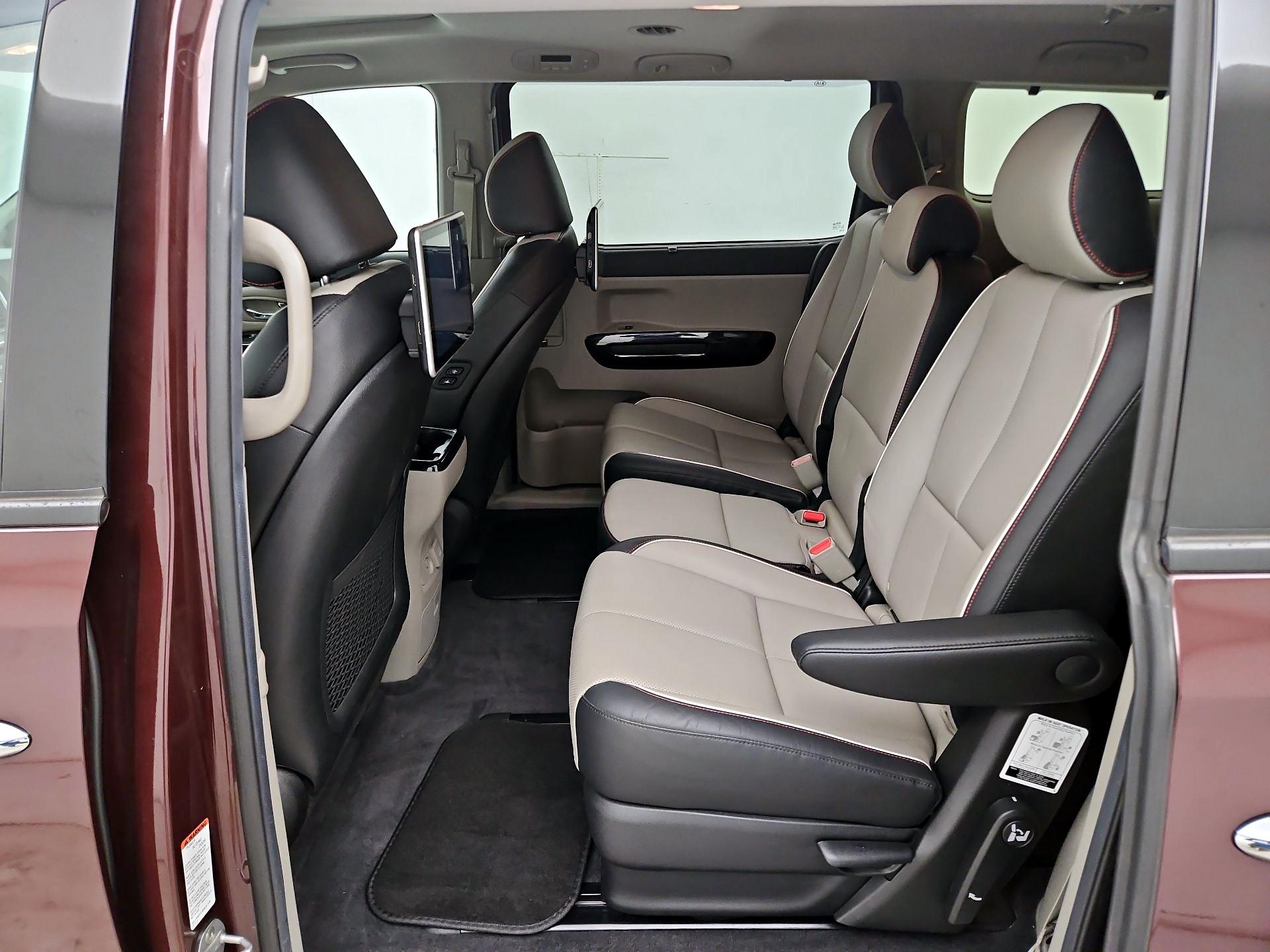 Thumbnail: 2020 Kia Sedona - 19