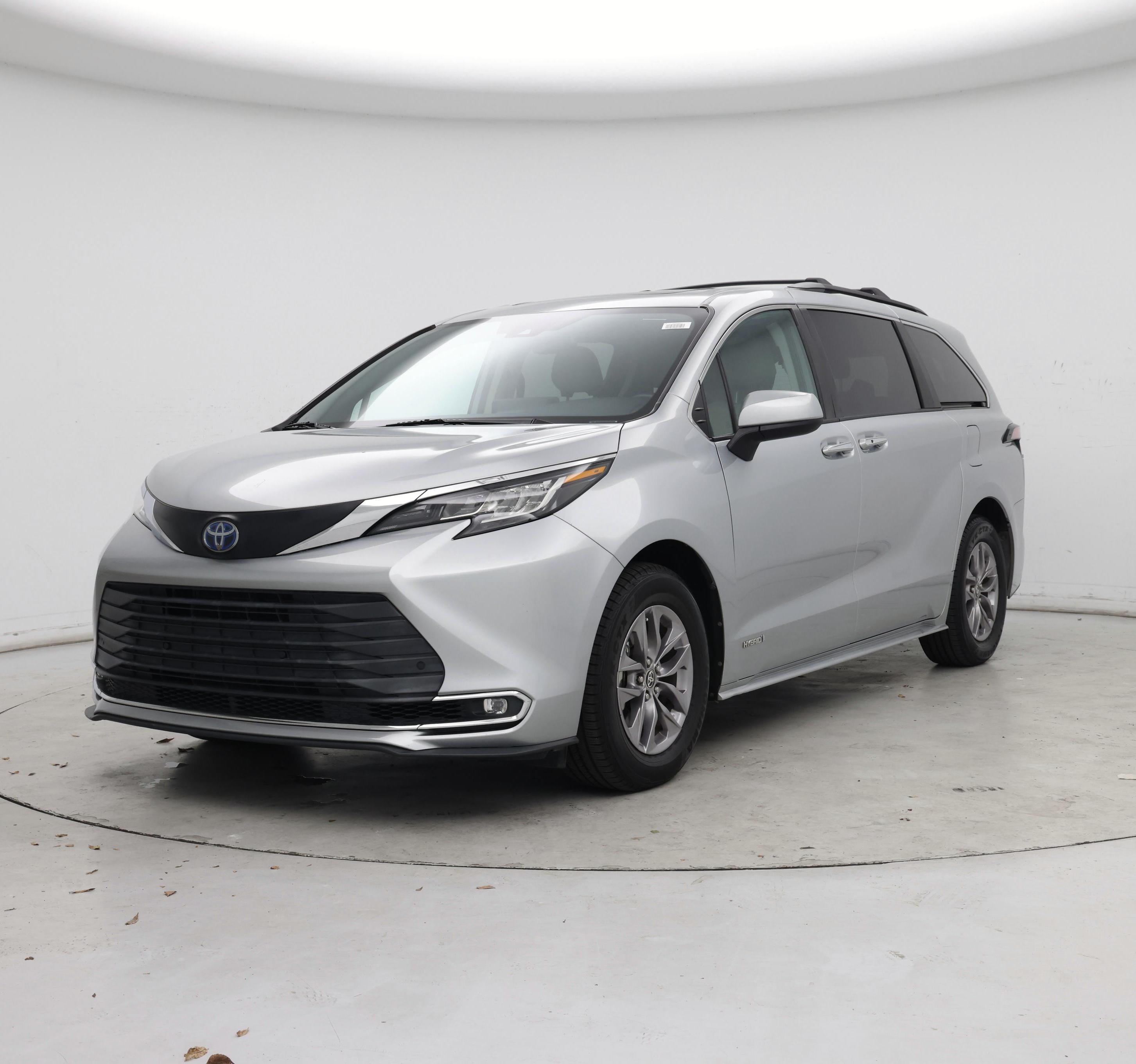 Thumbnail: 2021 Toyota Sienna - 4