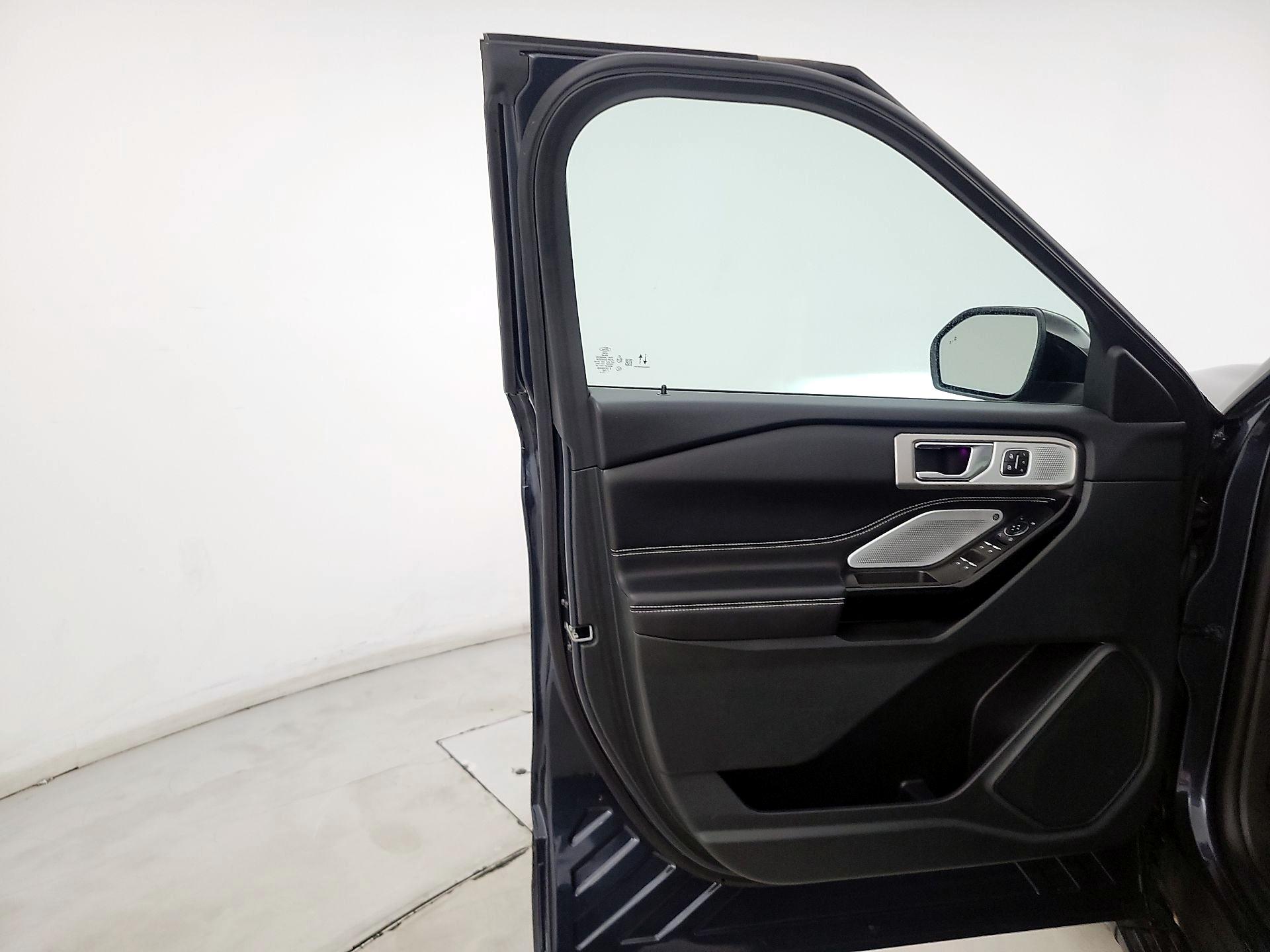 Thumbnail: 2023 Ford Explorer - 12