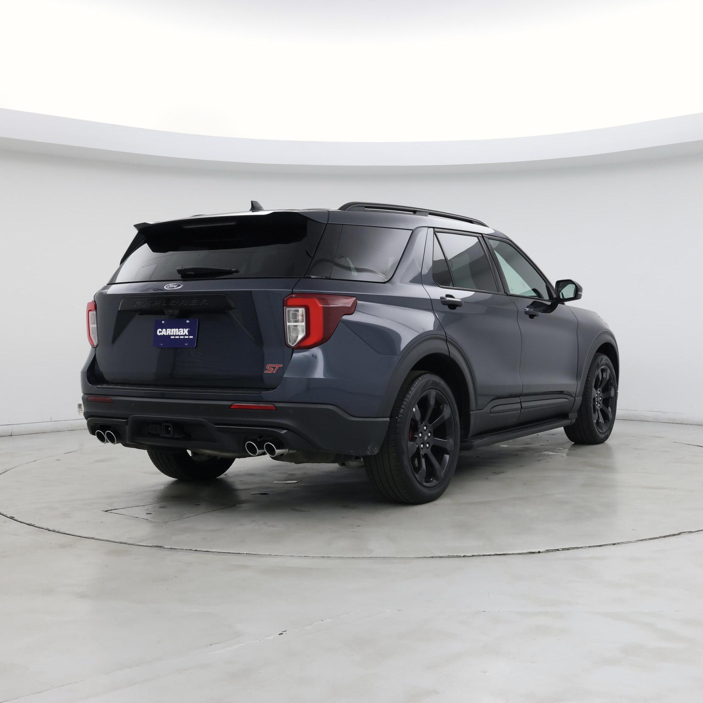 Thumbnail: 2023 Ford Explorer - 8